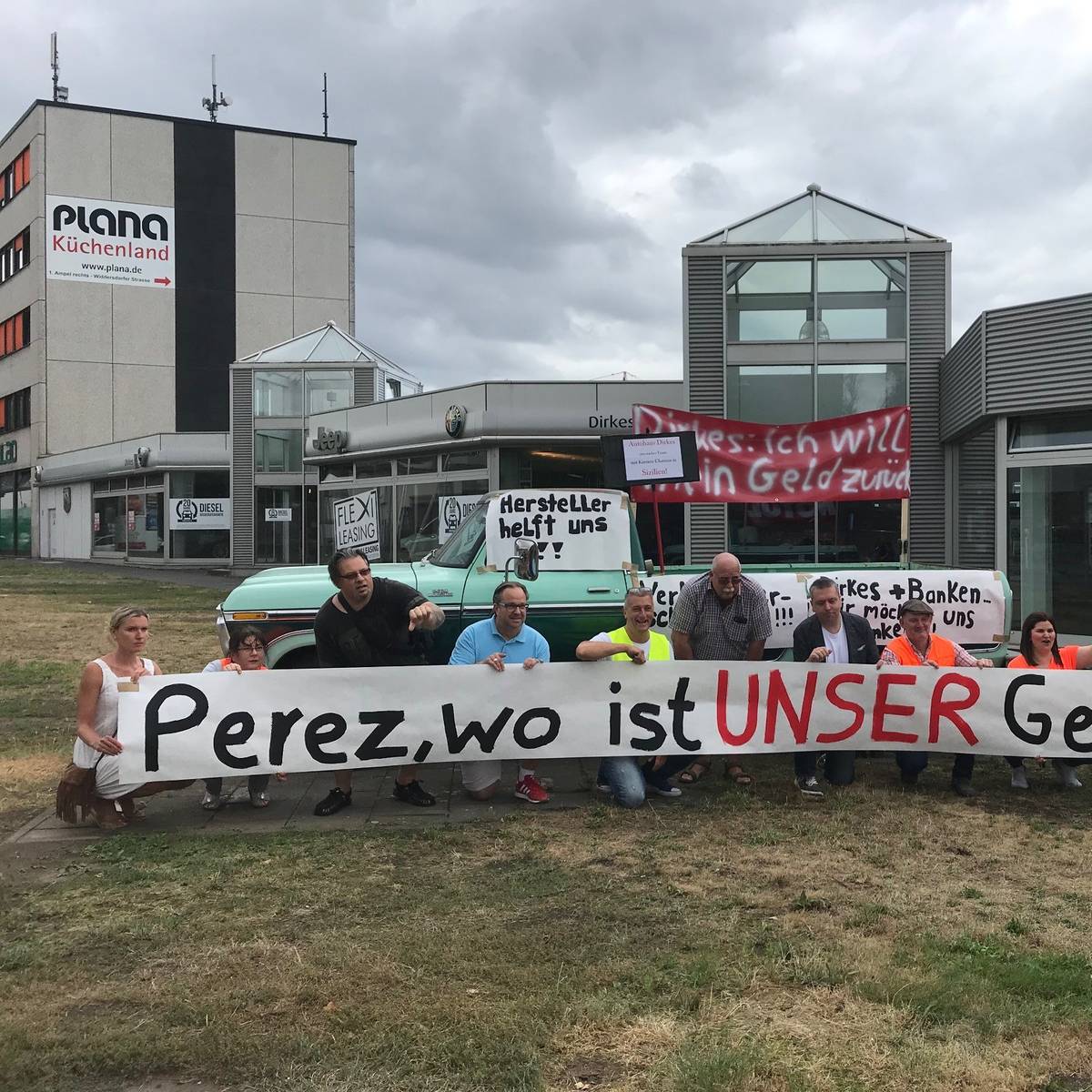 Dirkes-Gläubigerversammlung beim Amtsgericht - Radio Köln