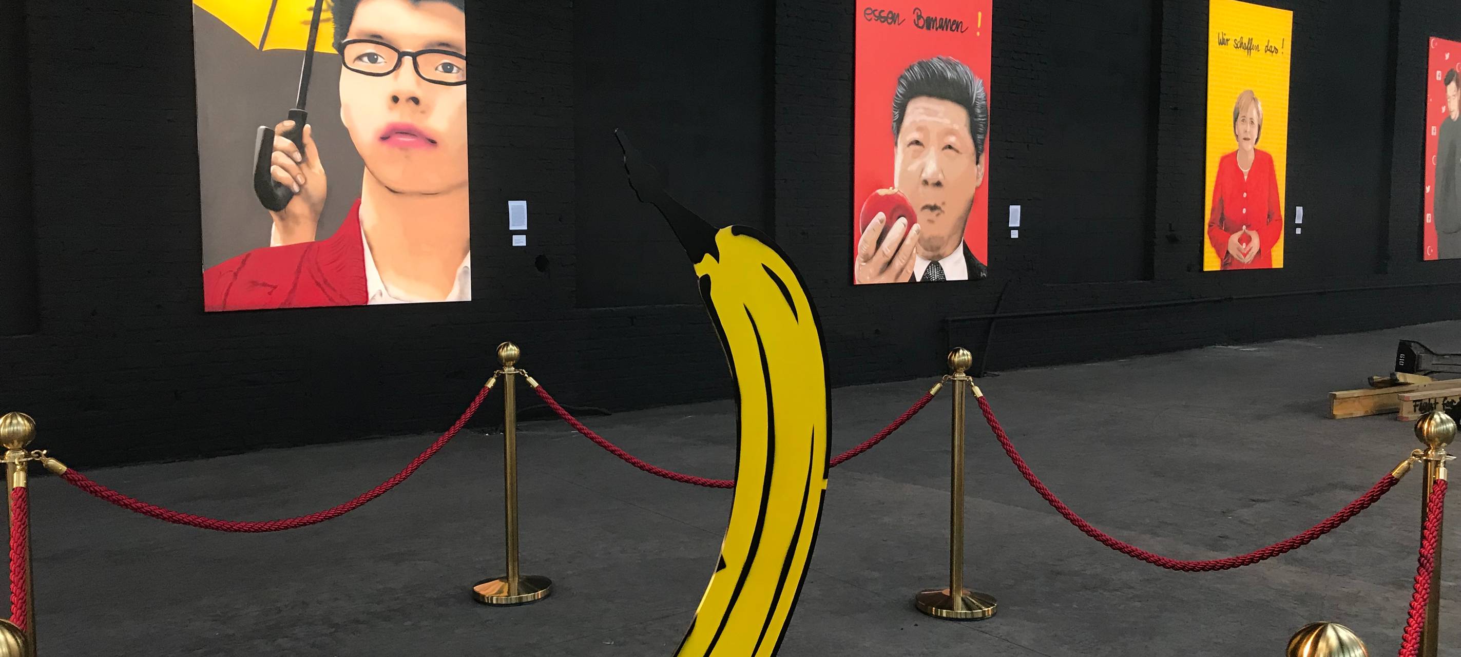 Kunst-Ausstellung: "German Urban Popart" vom Bananen-Sprayer in Köln eröffnet
