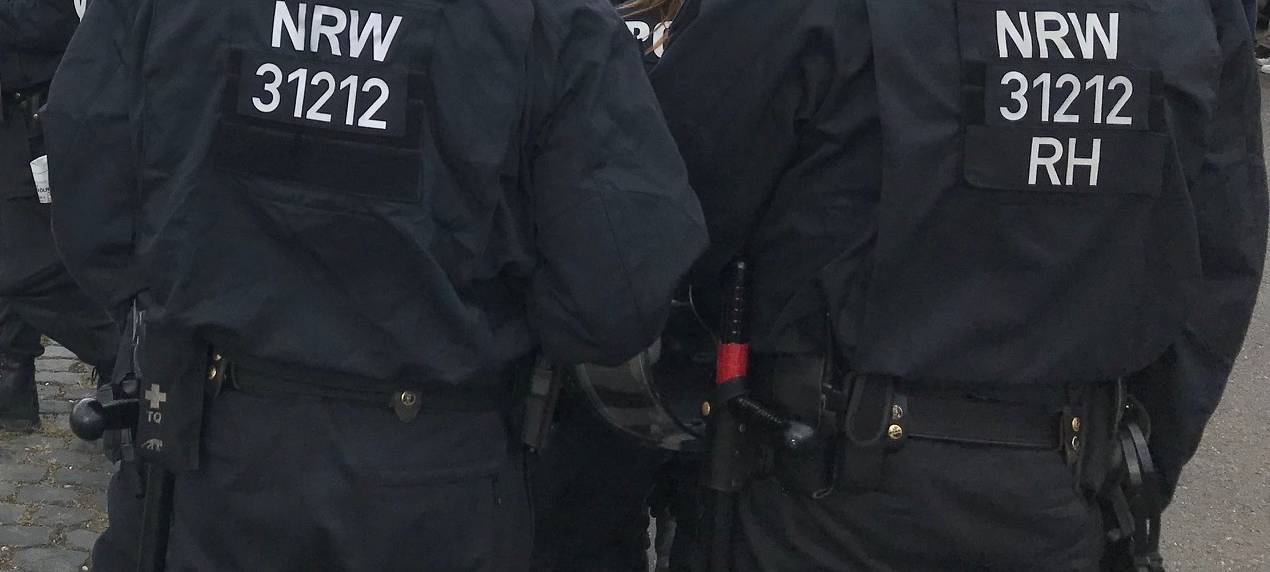 Pro-kurdische Demonstration auf der Deutzer Werft