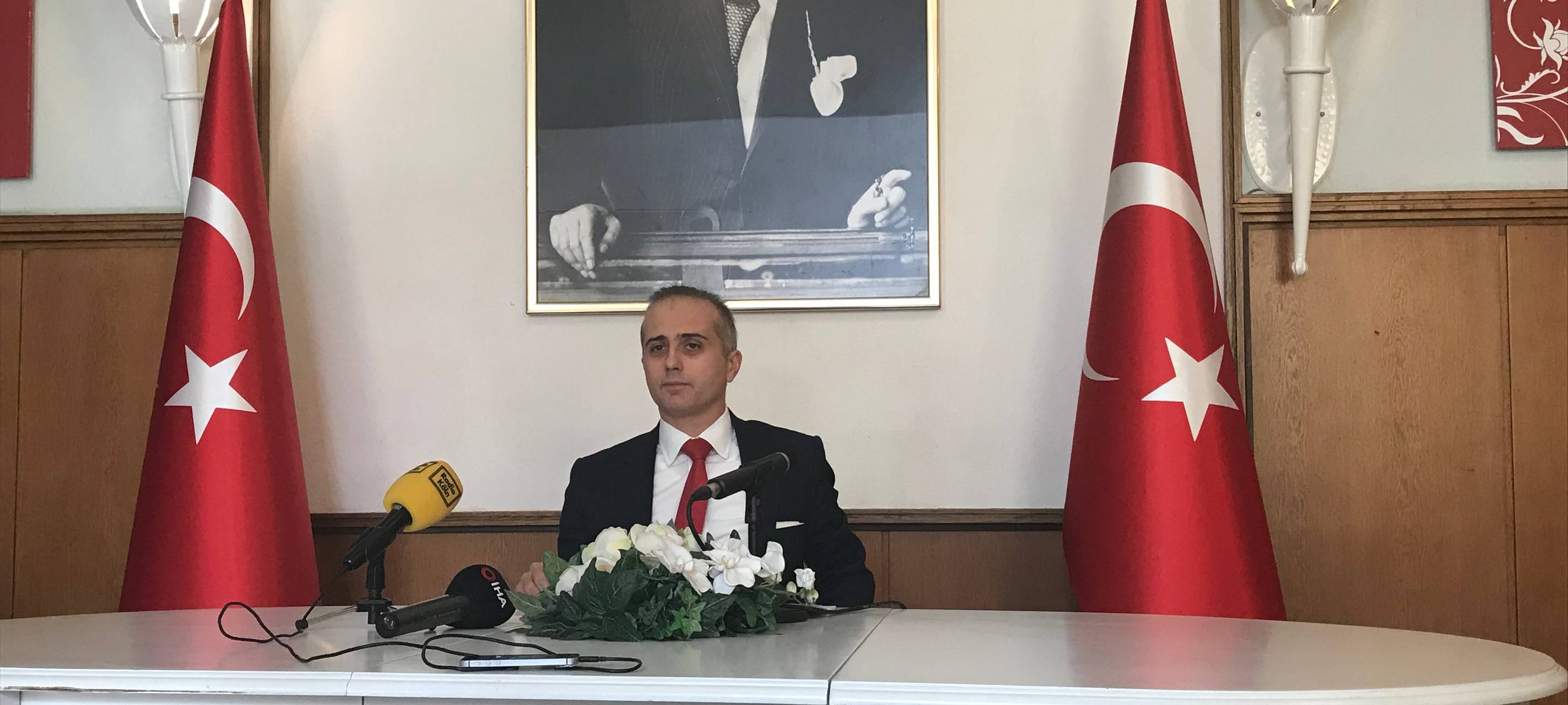 Türkischer Konsul verteidigt die „Operation"