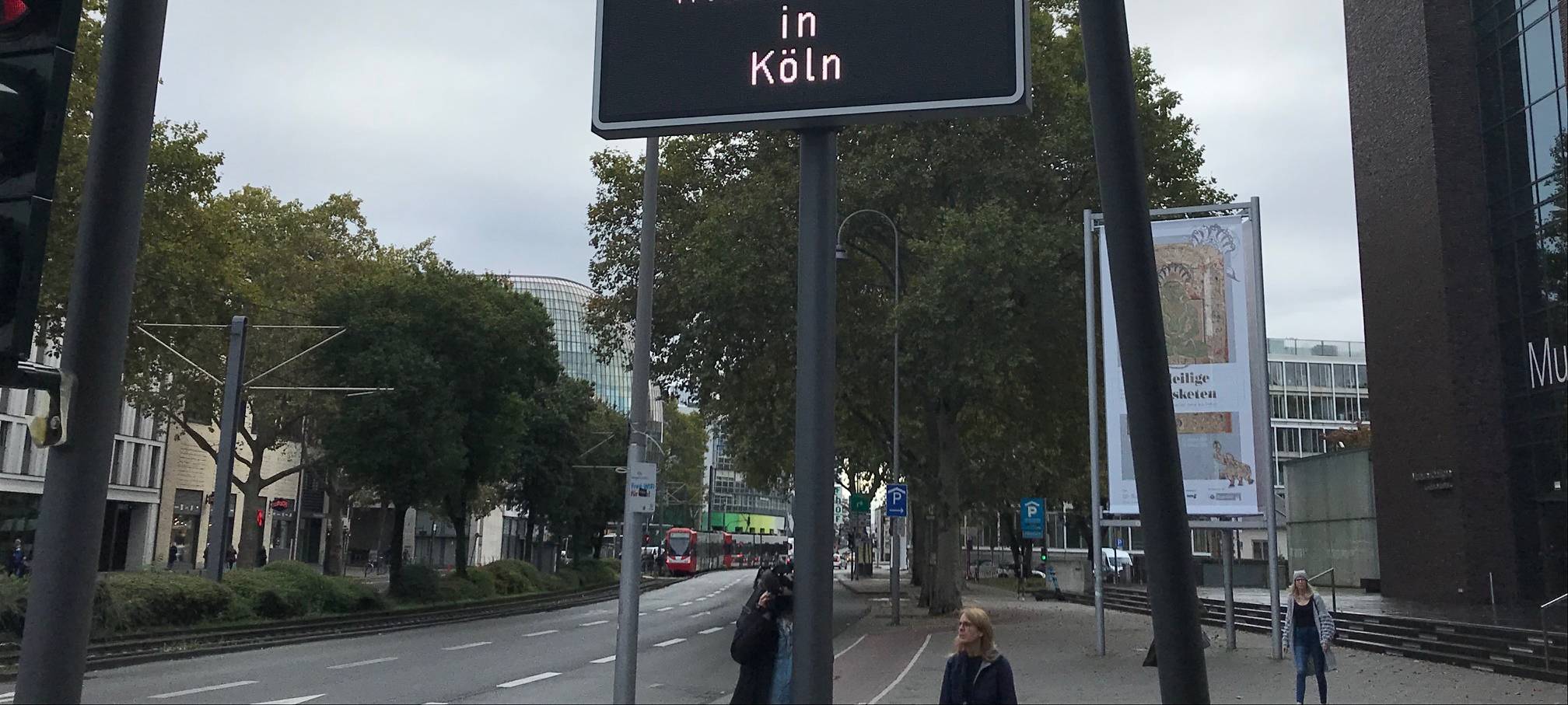 LED-Verkehrs-Tafeln: Neue Verkehrs-Info-Tafeln für Kölner Autofahrer
