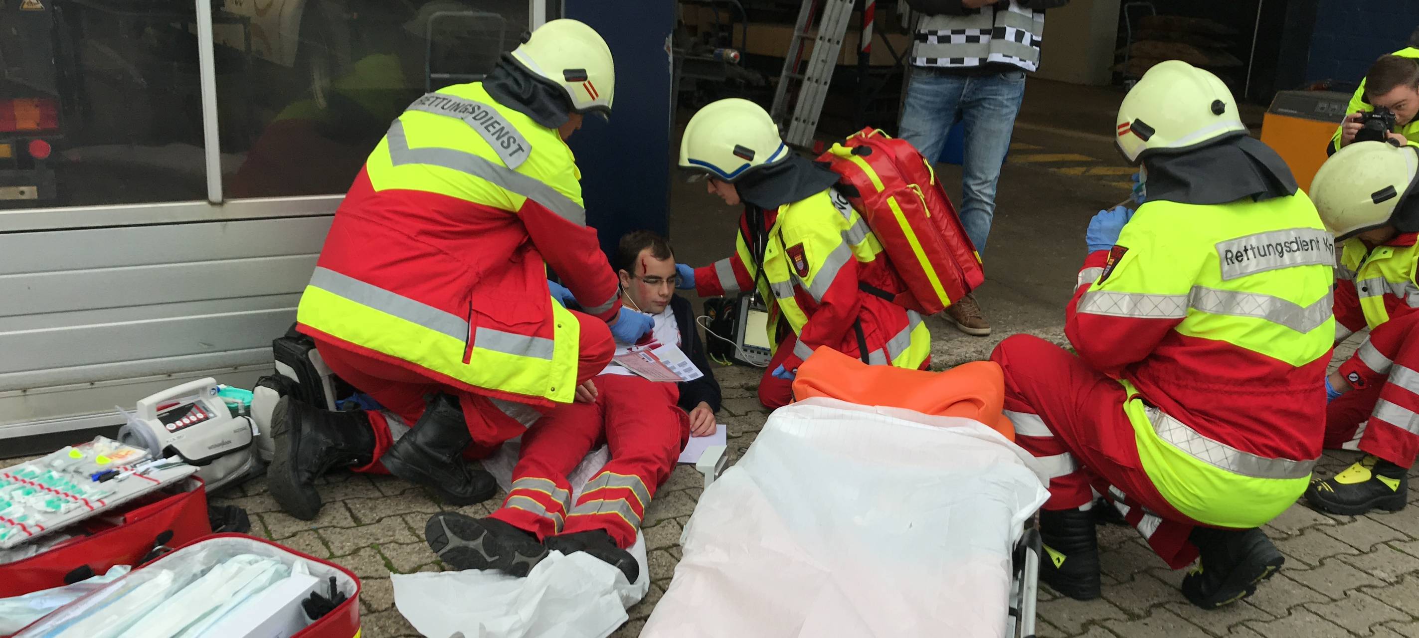 Feuerwehr und Rettungsdienst proben Großeinsatz