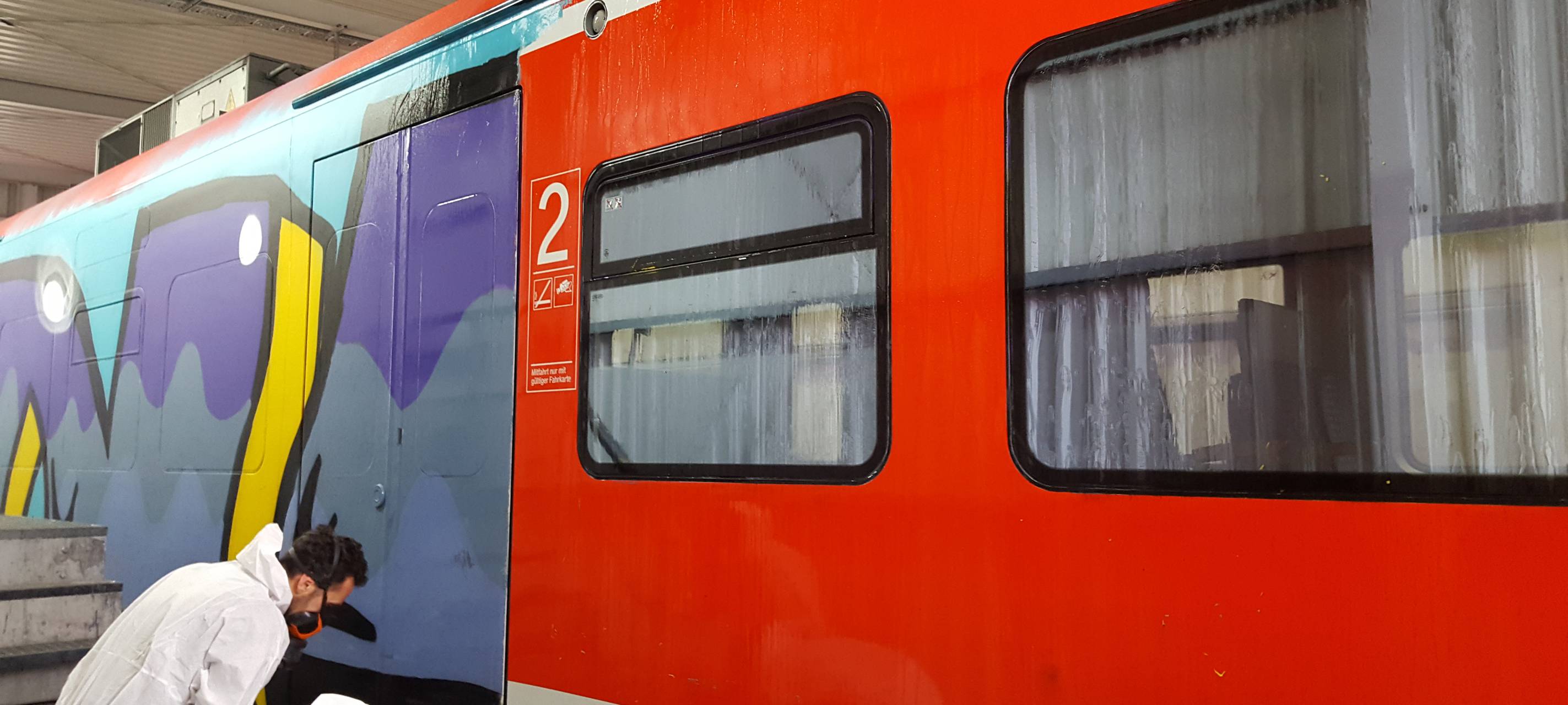 Zugausfälle durch Graffiti