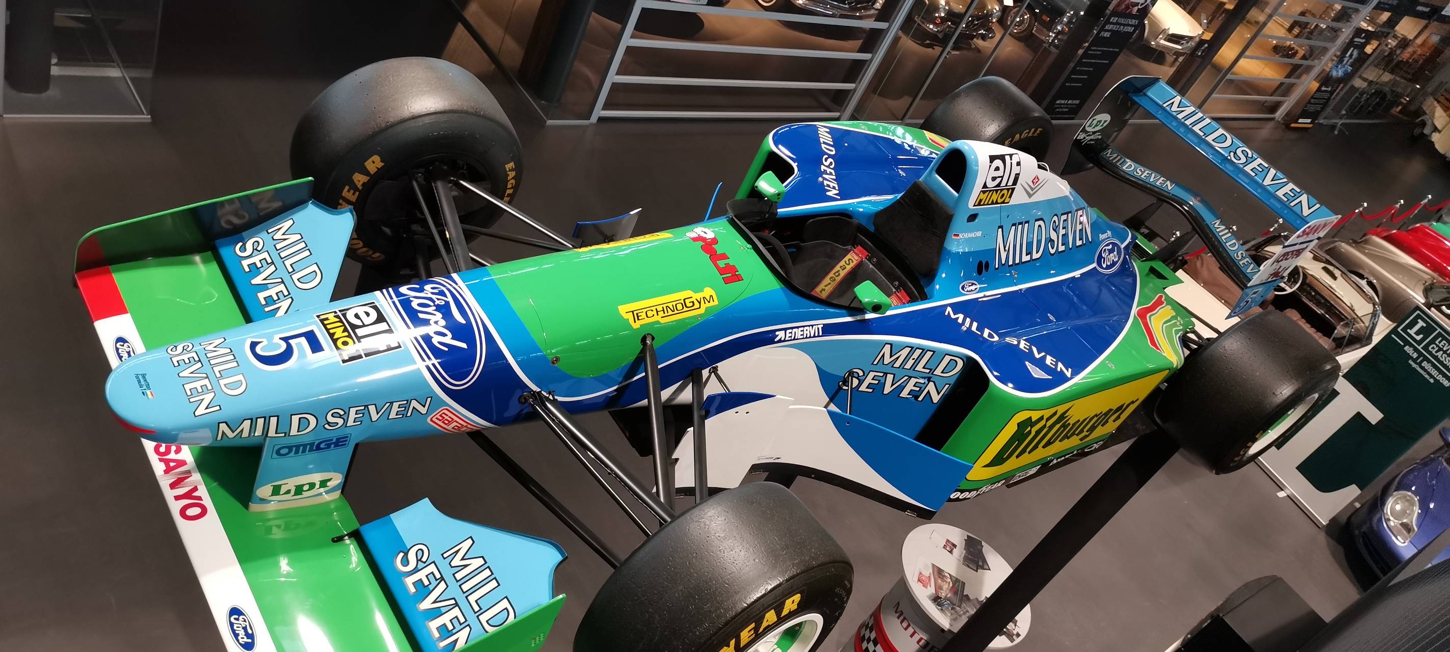 Einmalige Ausstellung zu Michael Schumacher-Karriere in Ossendorf