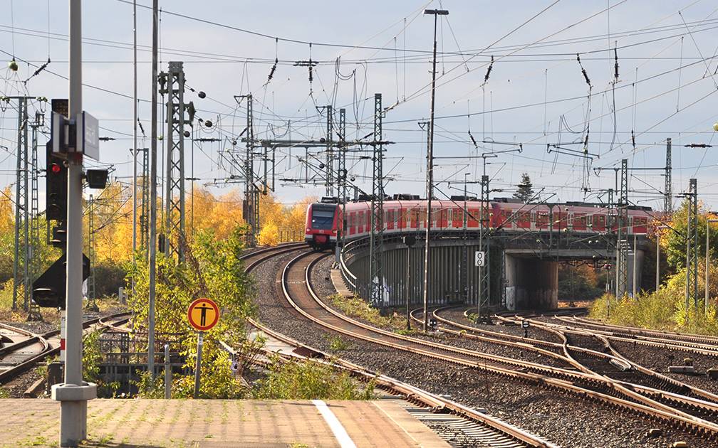 Deutsche Bahn: Welche Bahnstrecken-Sperrungen es in NRW als nächstes gibt - Radio Köln