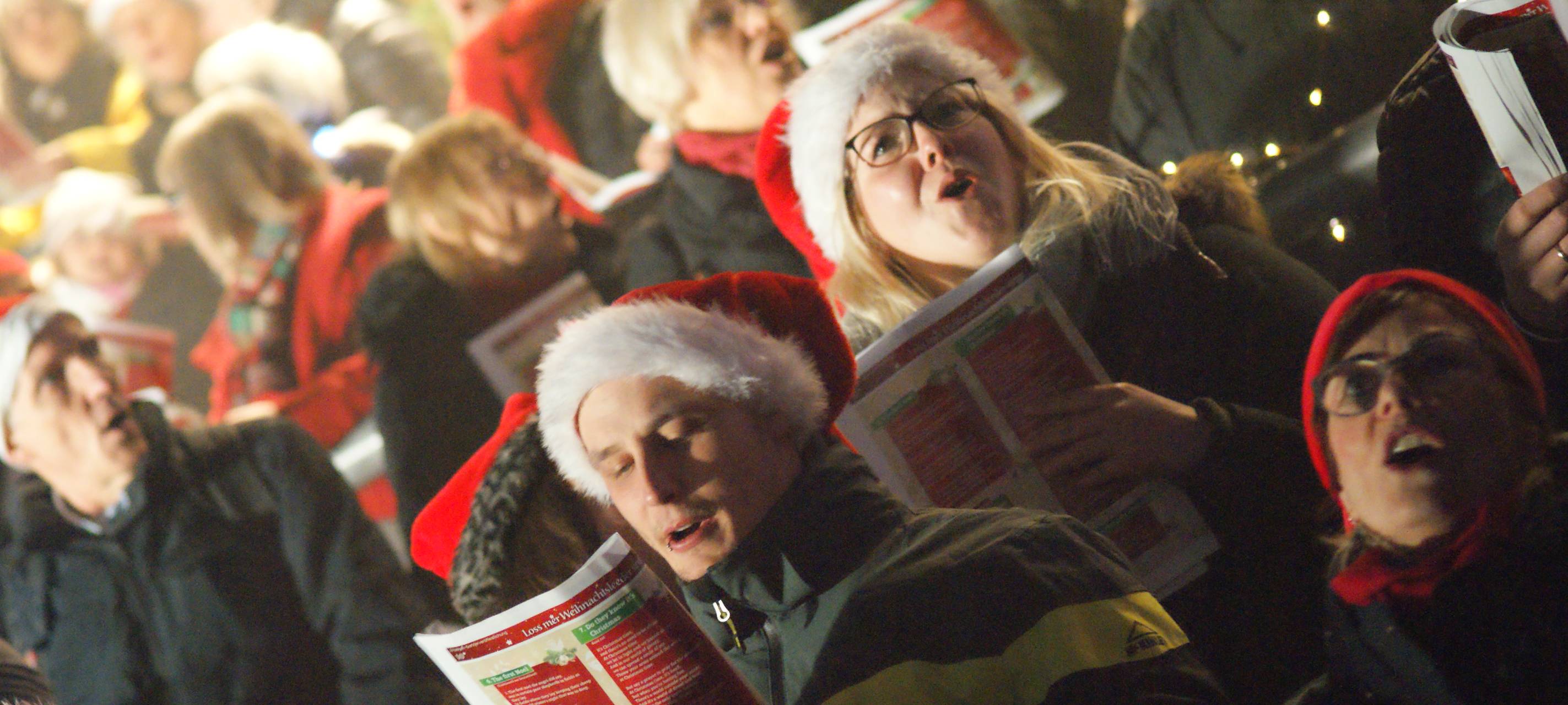 "Loss mer Weihnachtsleeder singe" im RheinEnergieSTADION