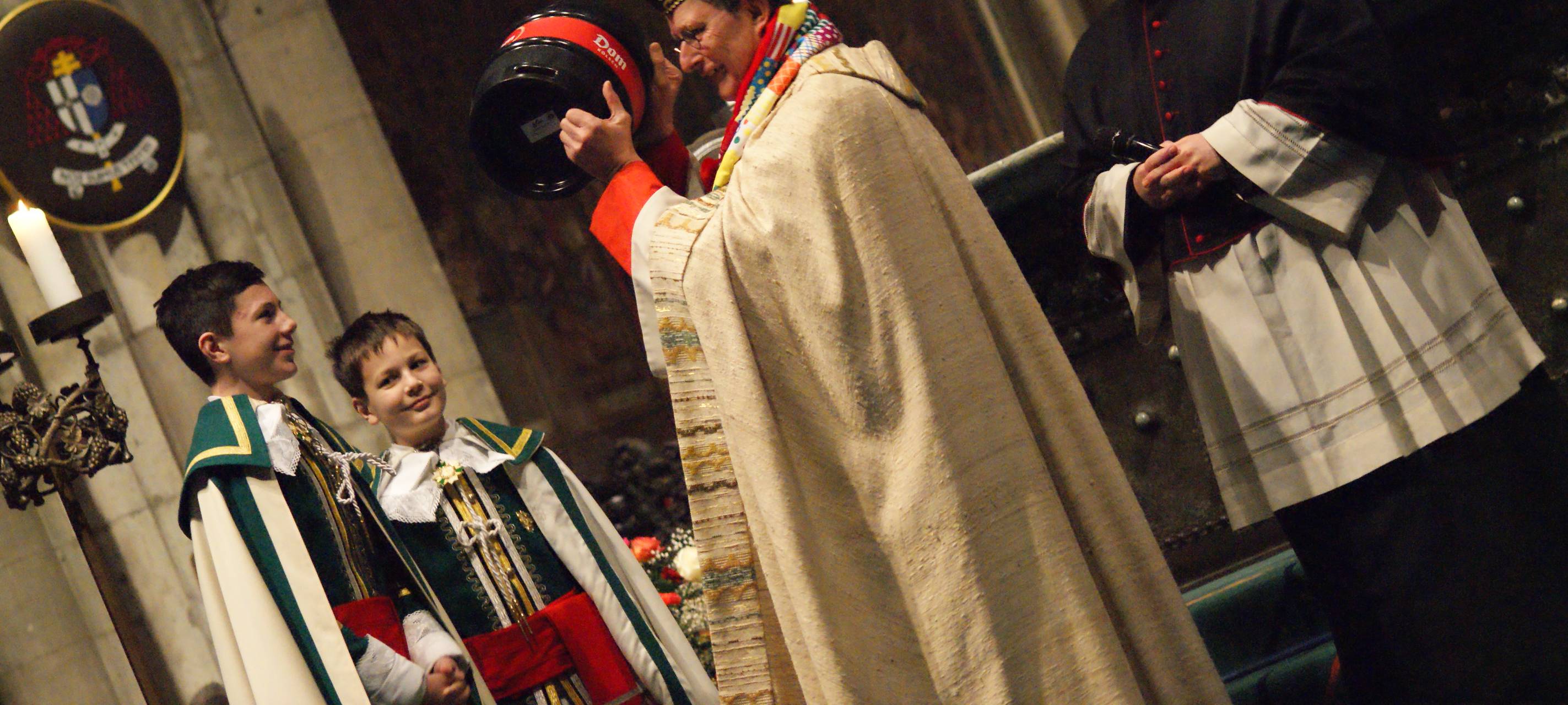 Kölner Dreigestirn im Dom-Gottesdienst