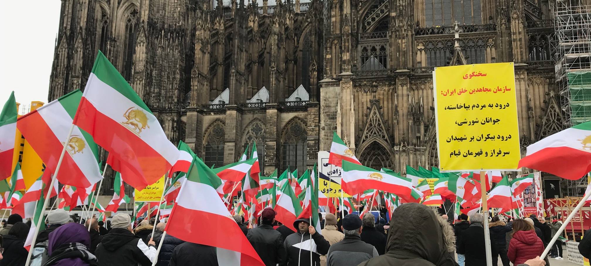 Demo gegen Regime in Teheran