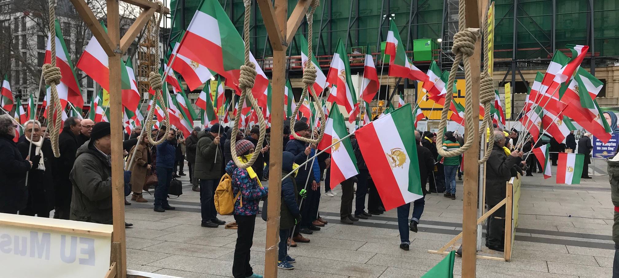 Demo gegen Regime in Teheran