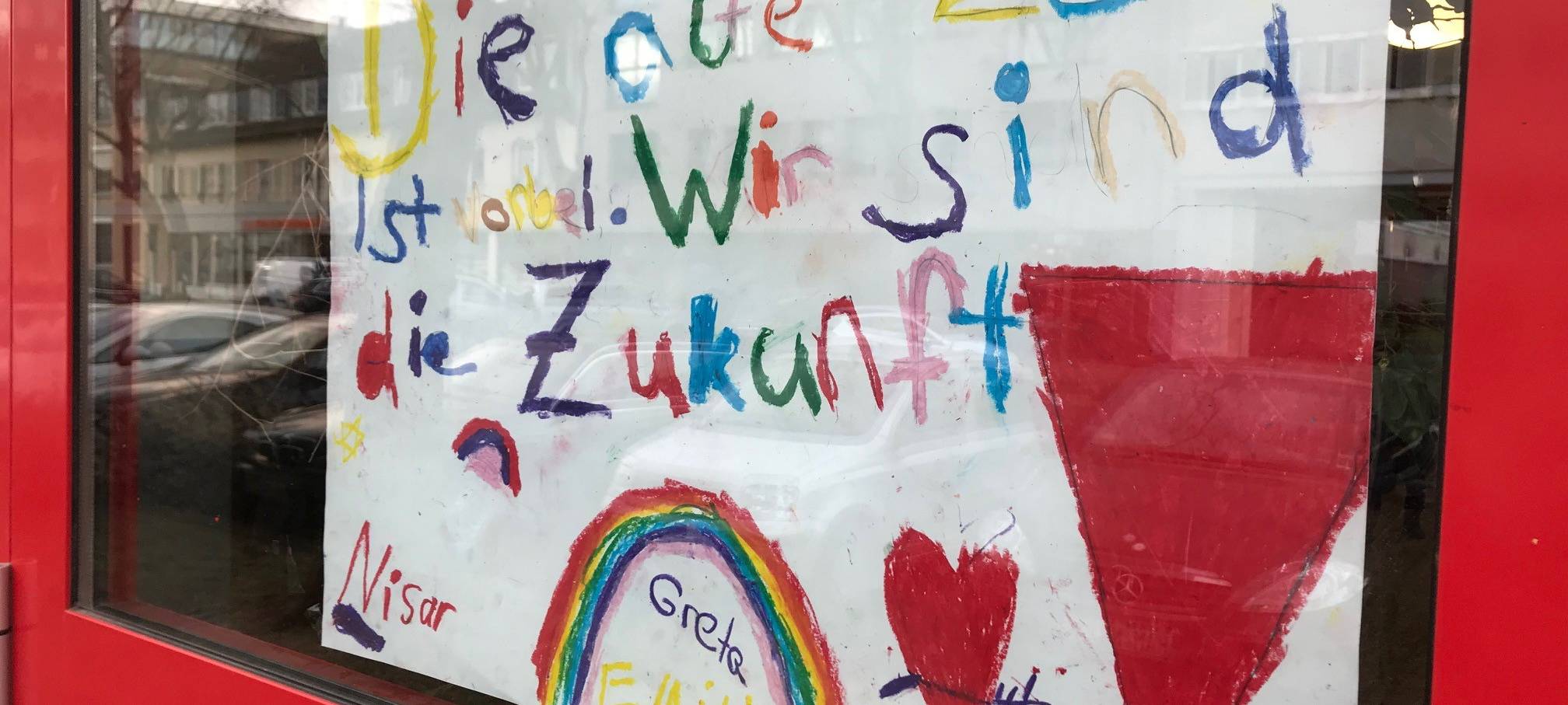 Braunsfelder wehren sich gegen Hakenkreuze