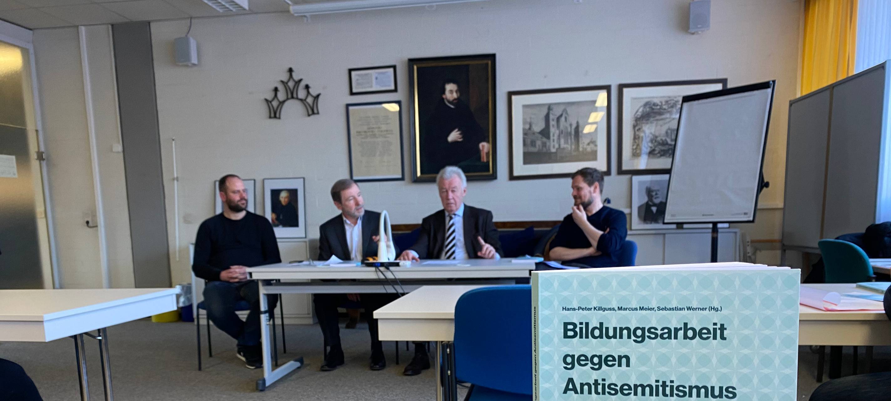 Unterrichtsmaterialien gegen Antisemitismus