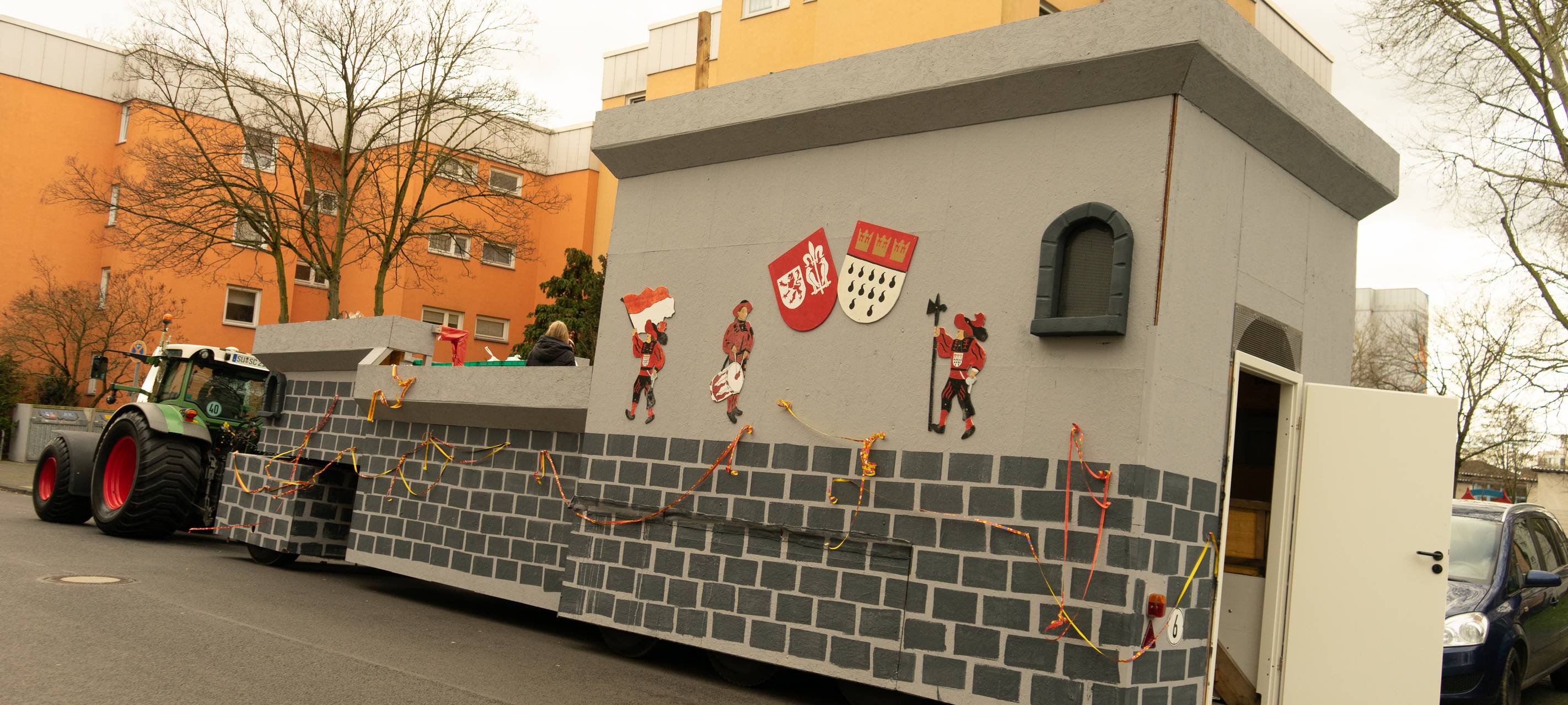 Unterwegs im Veedelszoch Mülheim