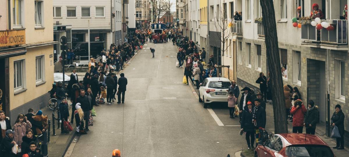 Unterwegs im Veedelszoch Mülheim