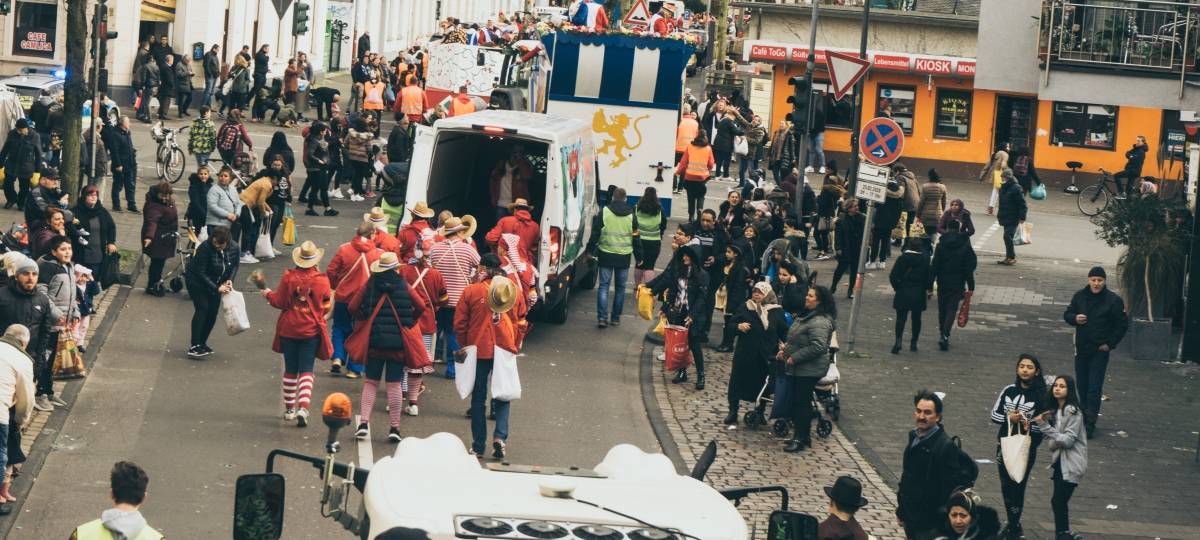 Unterwegs im Veedelszoch Mülheim