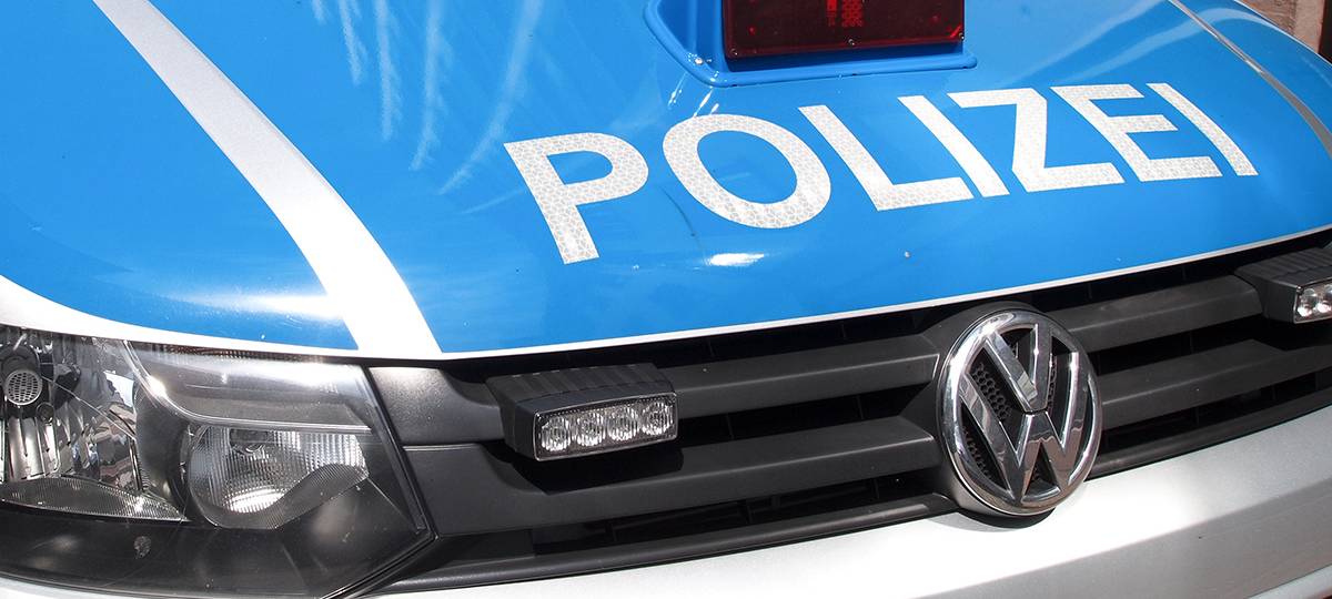 Unbekannter lässt verletztes Kind nach Unfall liegen