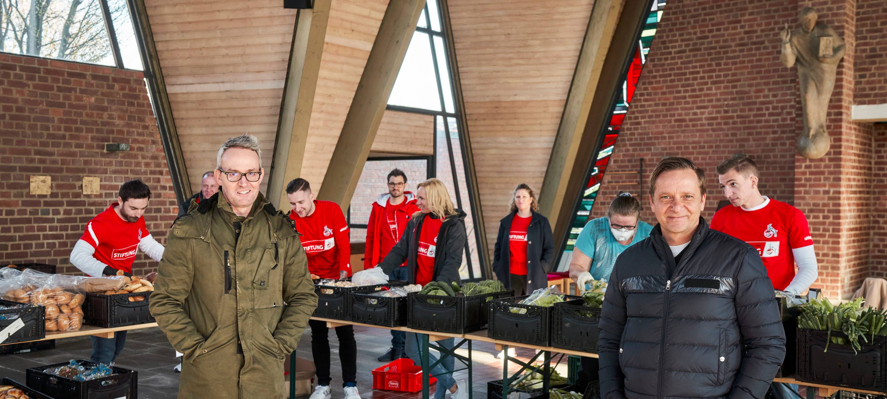 1. FC Köln unterstützt die Kölner Tafeln