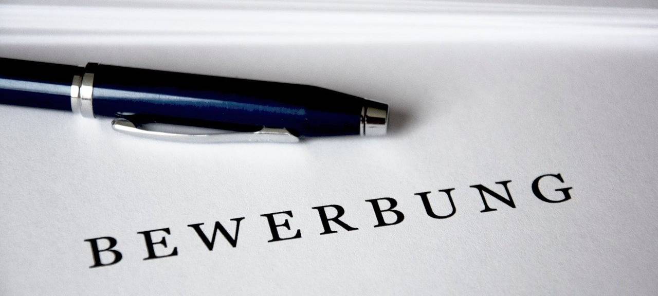 Azufi verbindet Schüler und Ausbilder spielend einfach