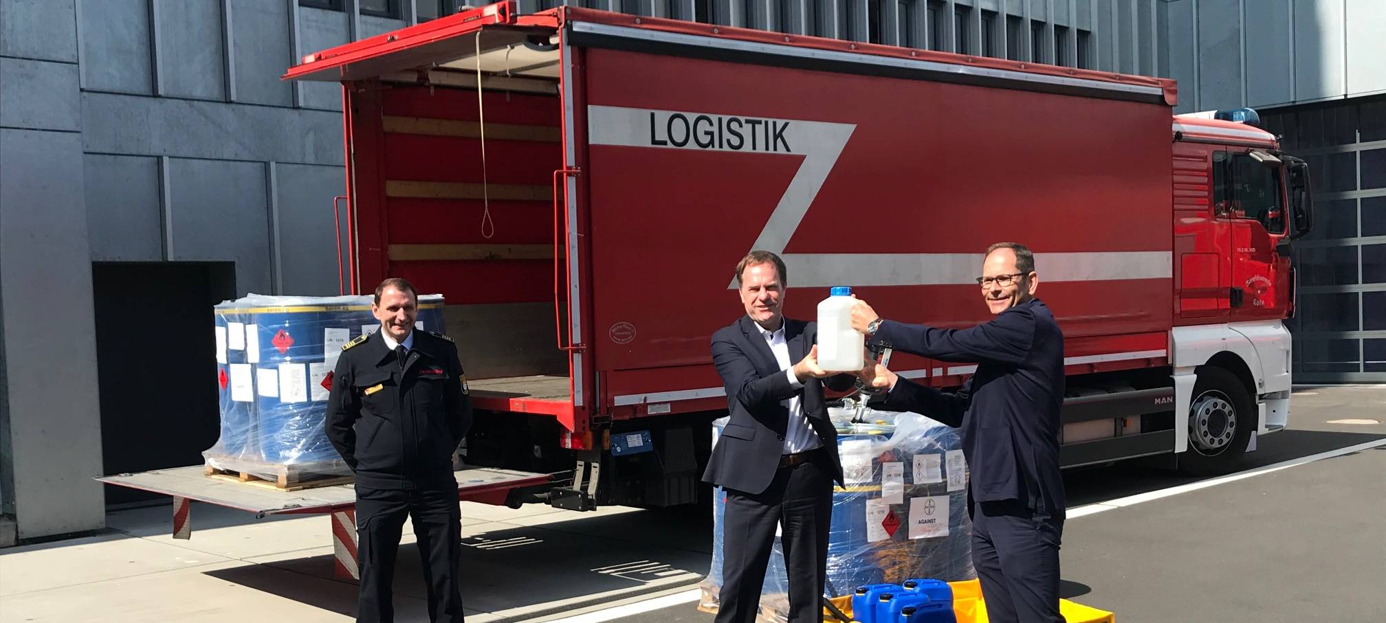 Immer mehr Unternehmen stellen Desinfektionsmittel her