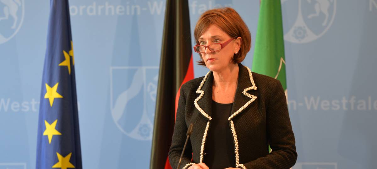 Kölner Lehrkräfte kritisieren Ministerin Gebauer