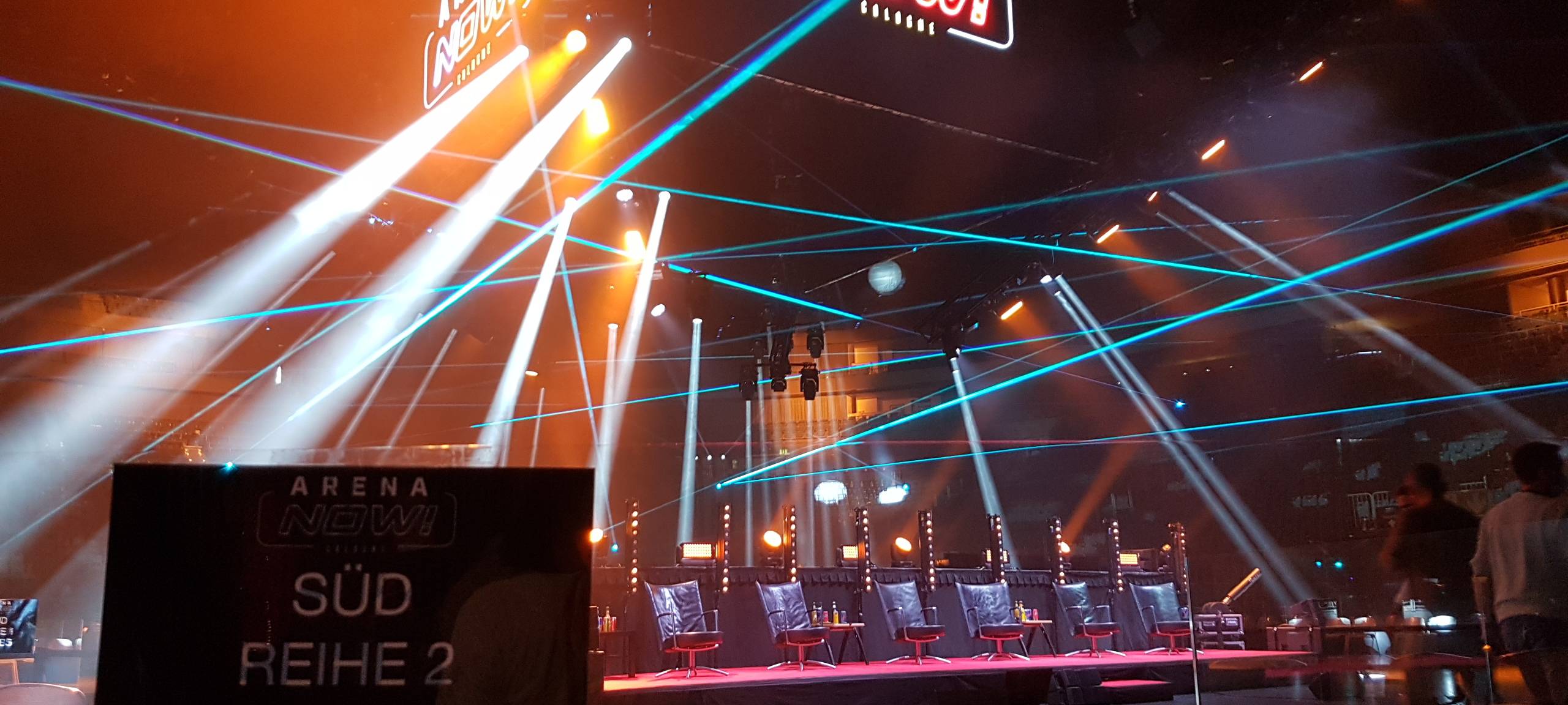 900 Zuschauer in der LANXESS arena