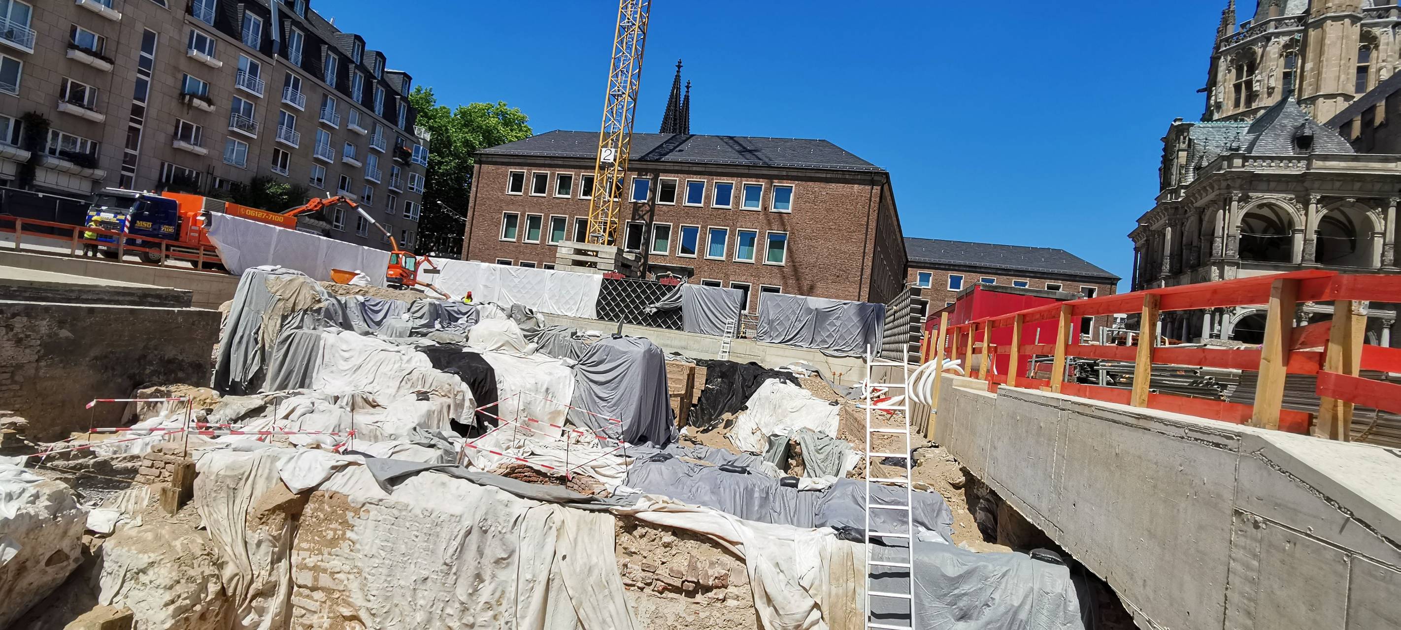 Bau des jüdischen Museums gewährt tiefe Einblicke