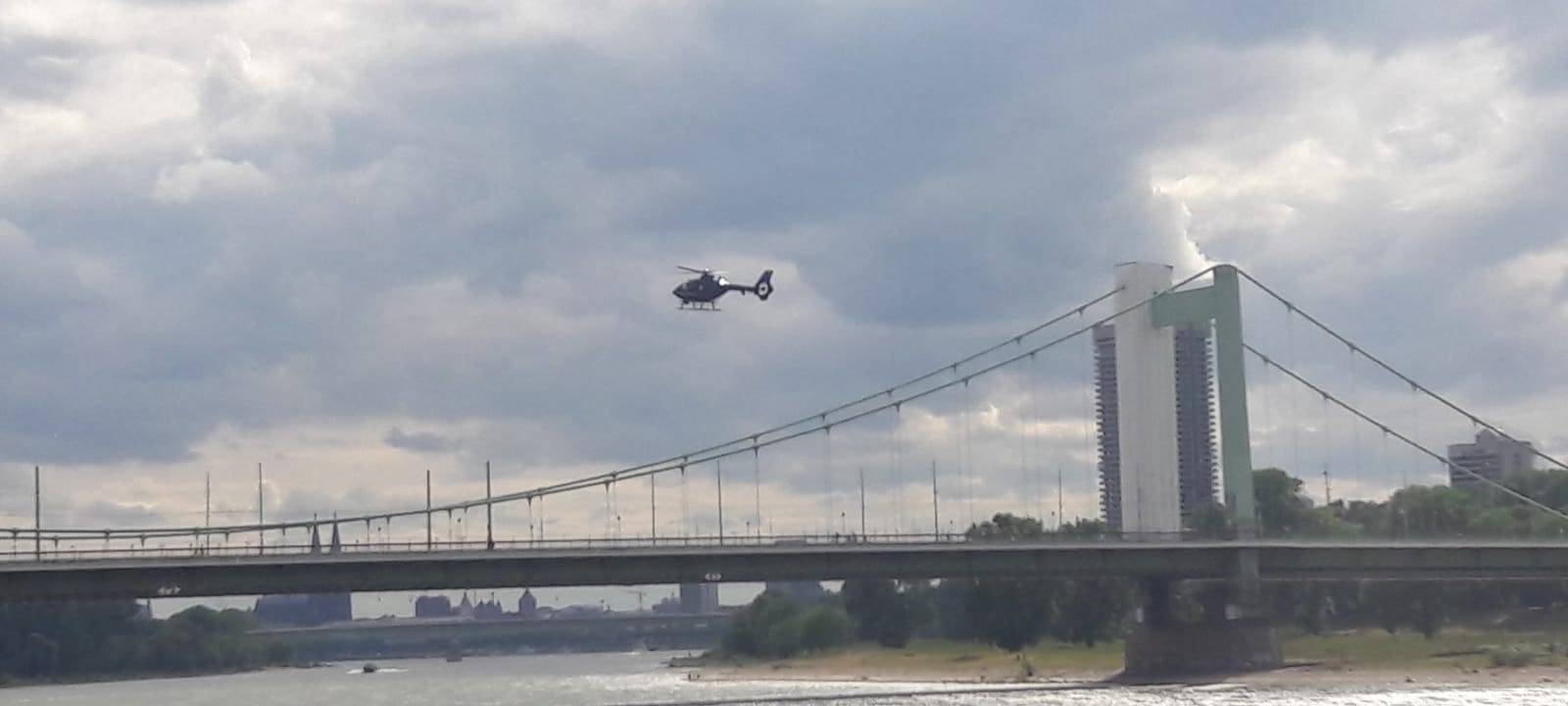 Rodenkirchen: Mann wird im Rhein vermisst