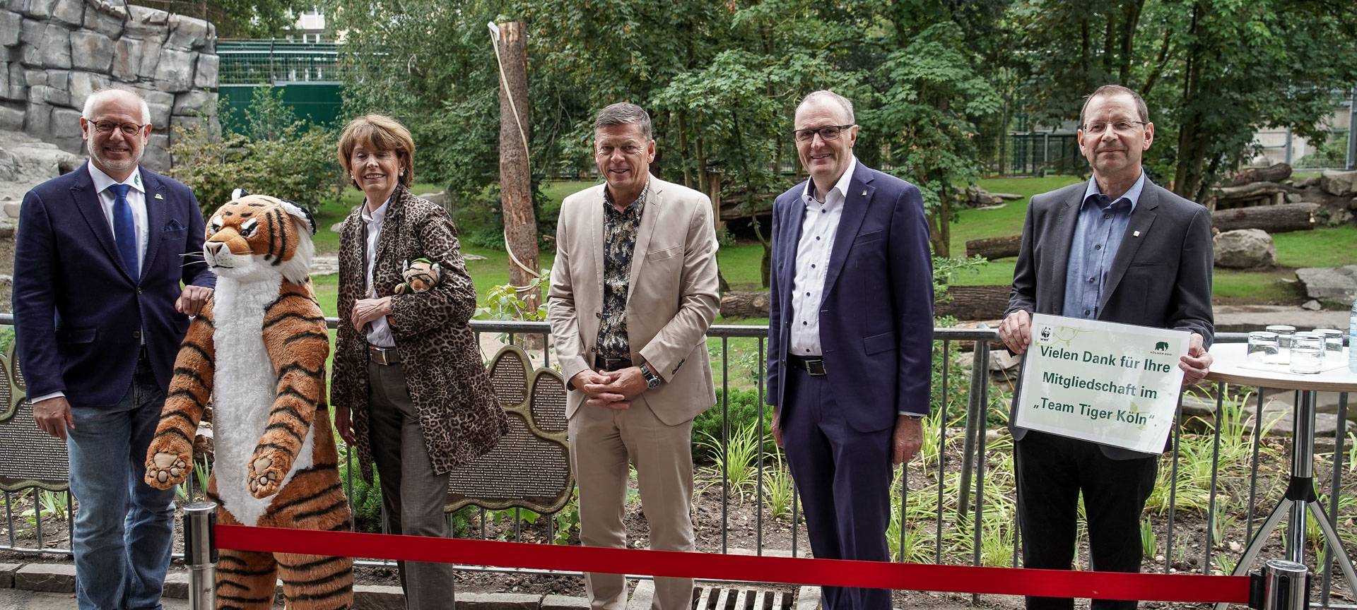 Kölner Zoo eröffnet neue Anlage für Amurtiger