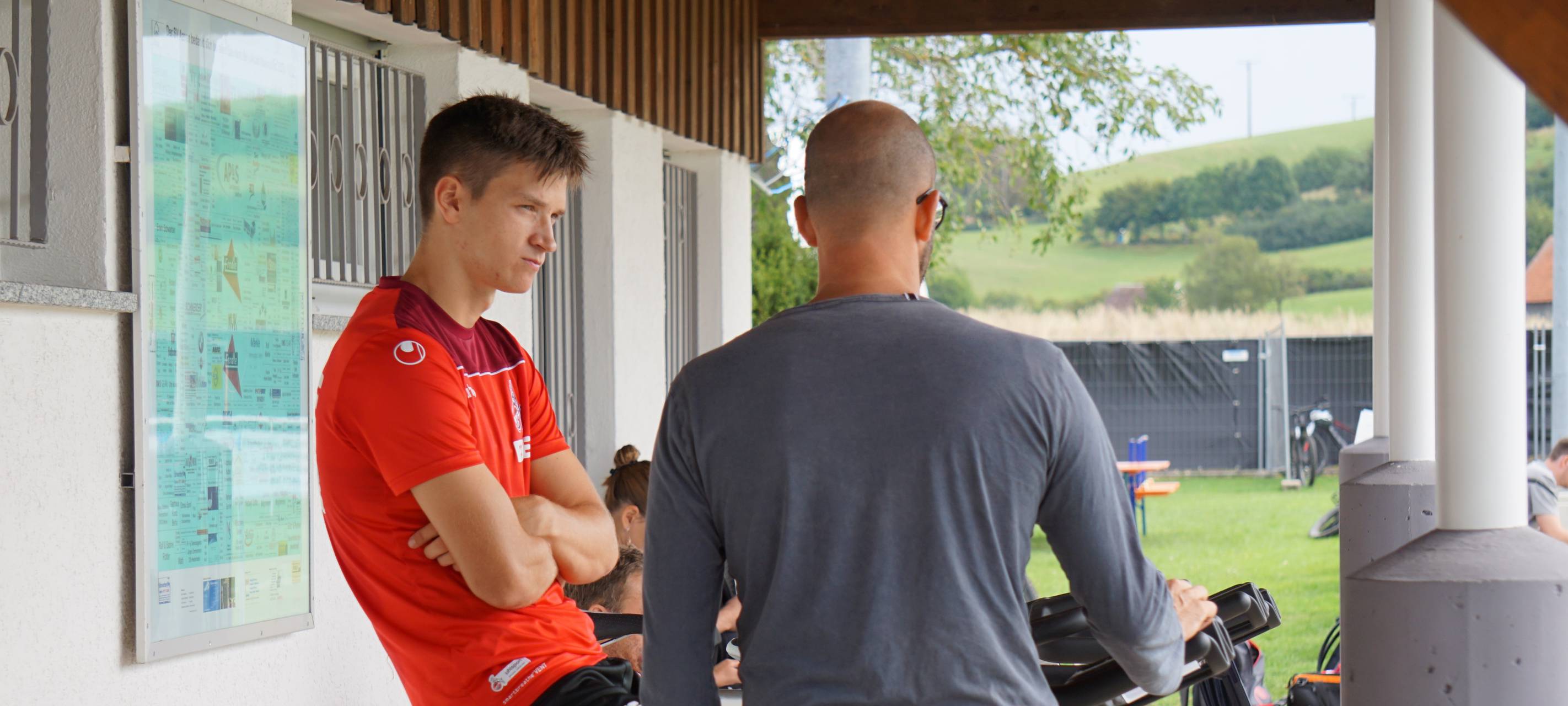 Zwei verletzte Spieler im Trainingslager