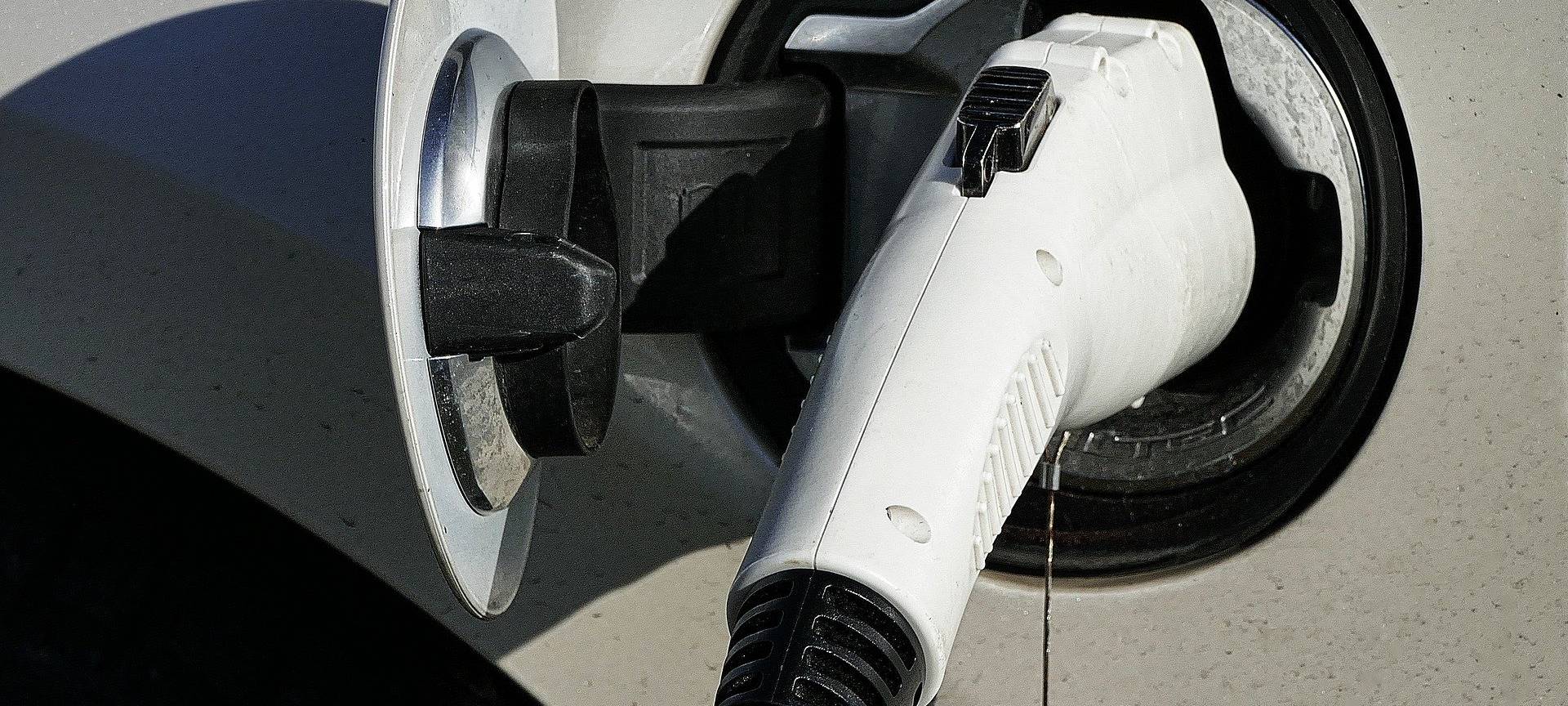 Strom für Elektro-Autos bleibt nicht kostenlos