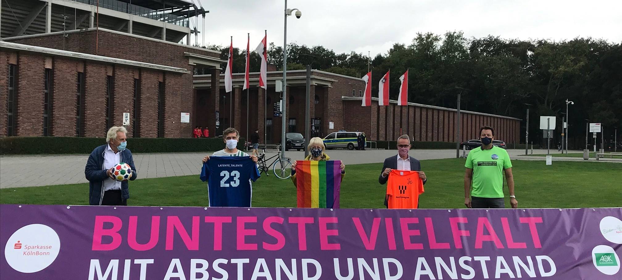 Kasalla statt Fußball beim COME-TOGETHER-CUP