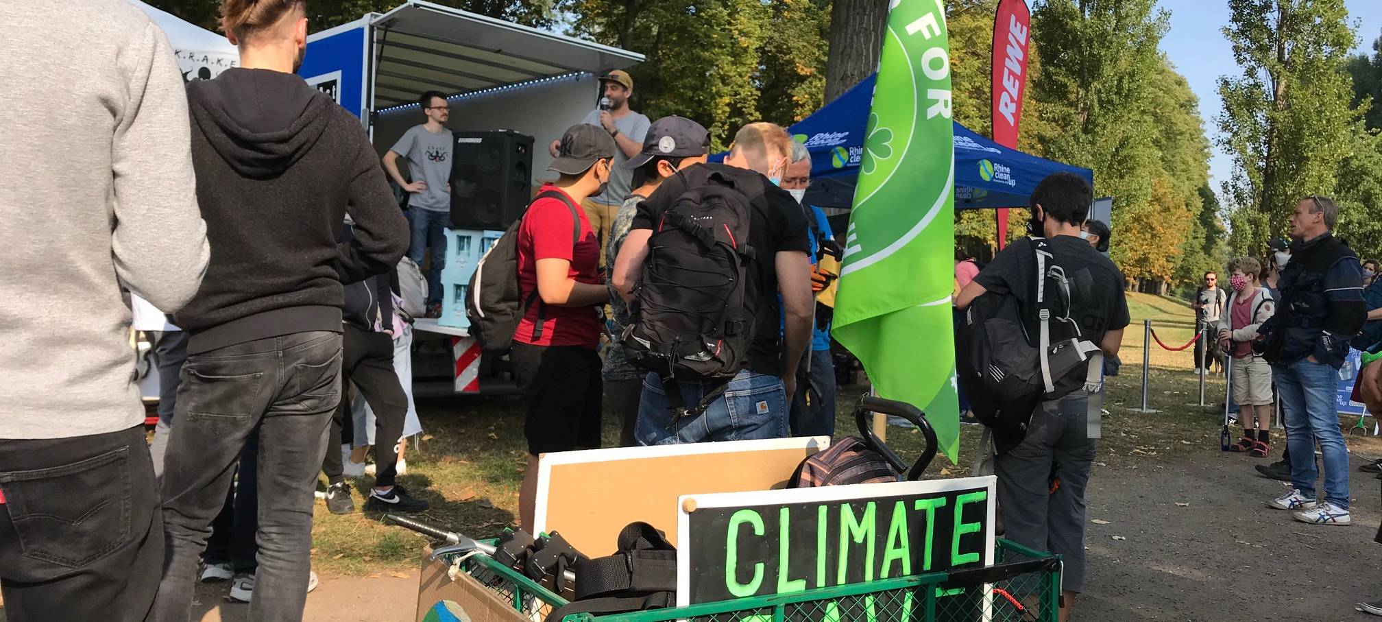 RhineCleanUp macht Köln sauberer