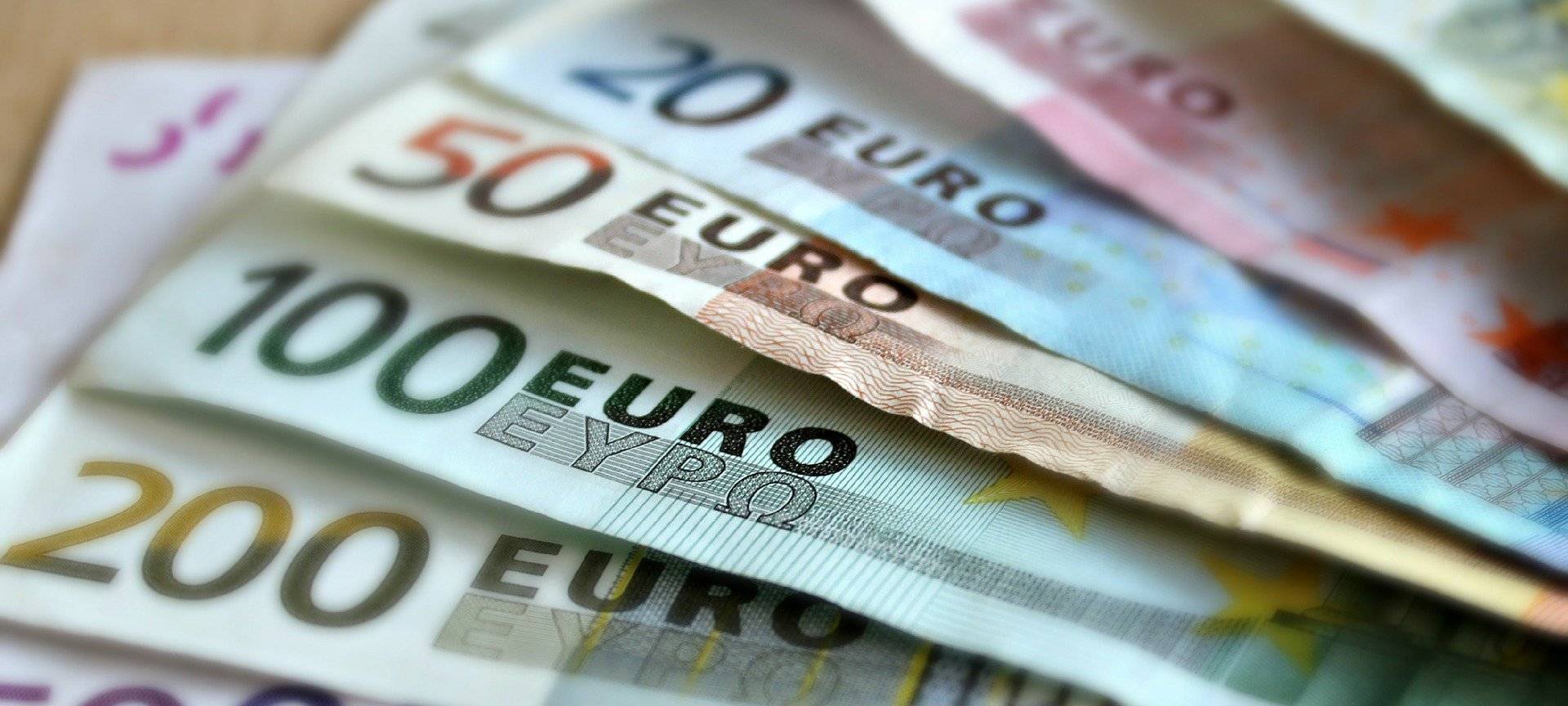 Kreissparkasse Köln: Leitzinserhöhung geht nicht weit genug