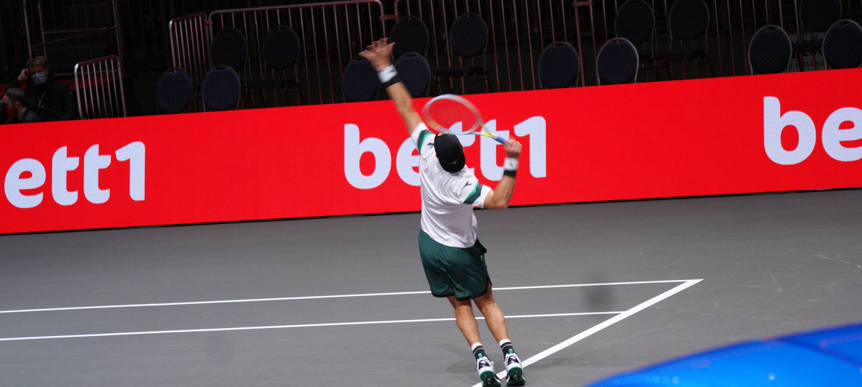 Tennis: Kölner eine Runde weiter