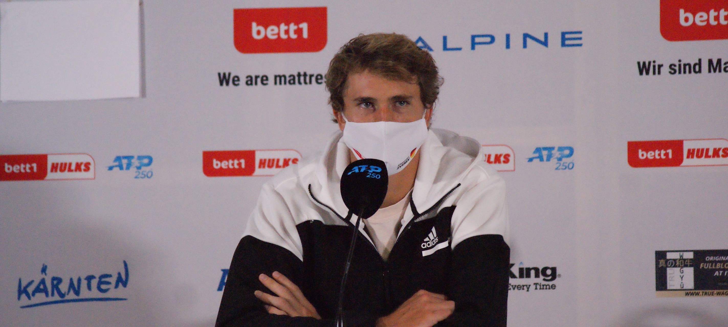 Zverev erreicht Halbfinale in LANXESS arena