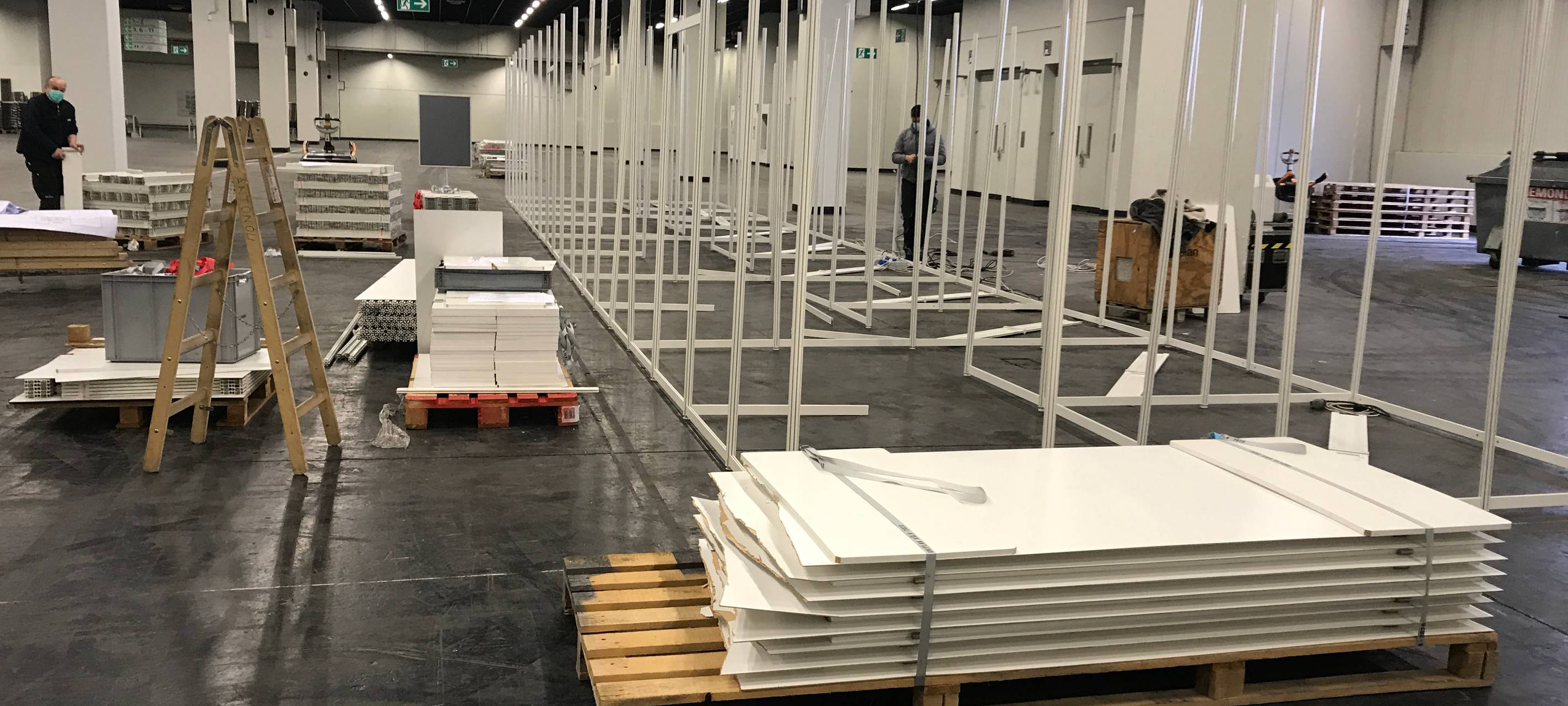 Aufbau im Corona-Impfzentrum gestartet