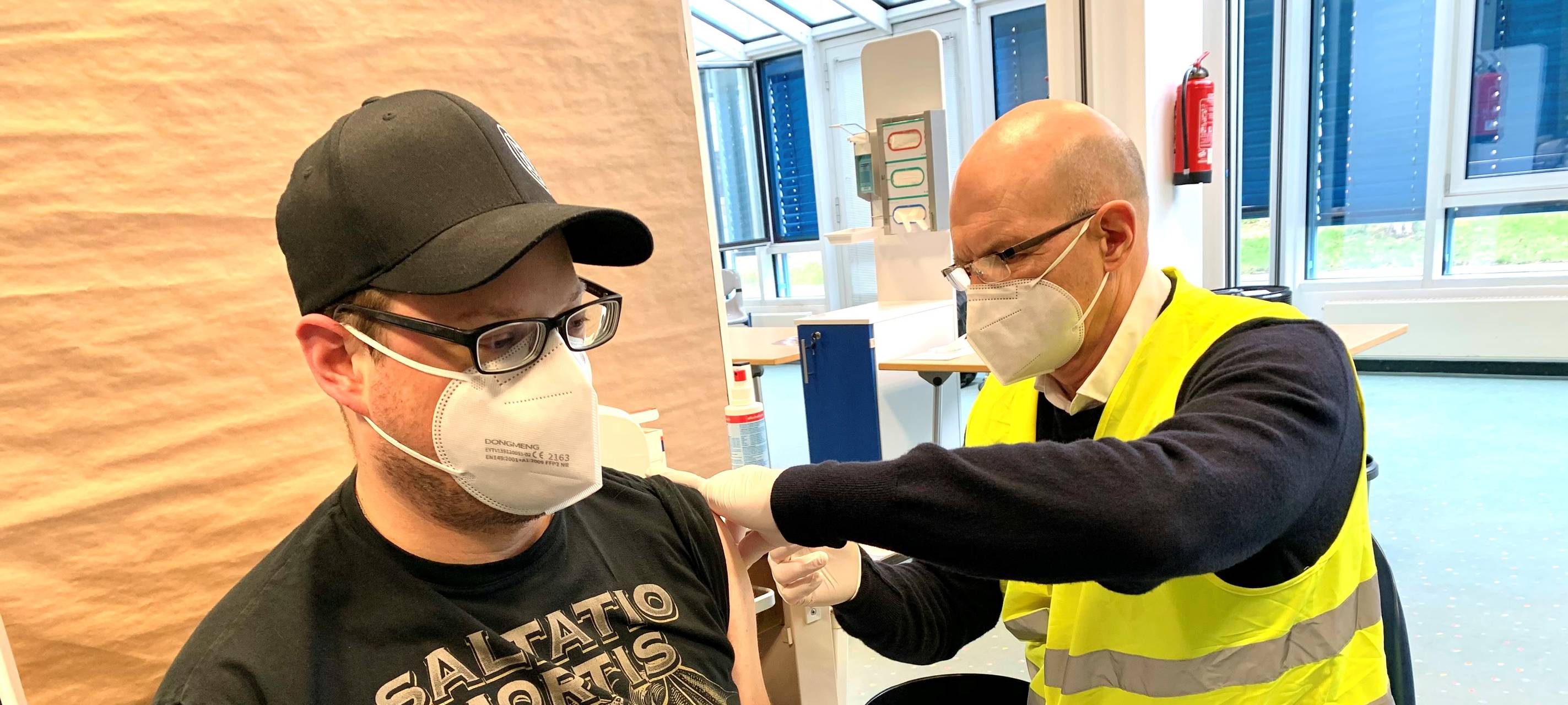 Impfstart in Kölner Kliniken beginnt
