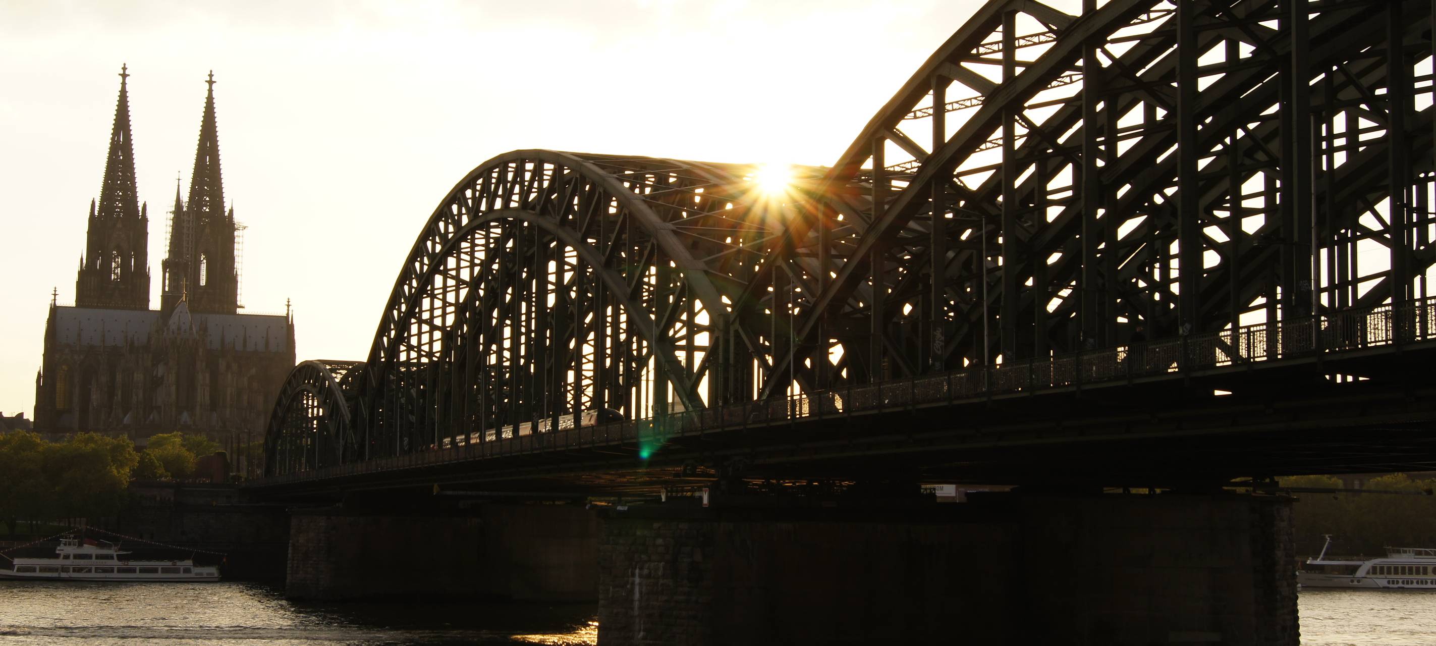 Stadt will Hohenzollernbrücke erweitern
