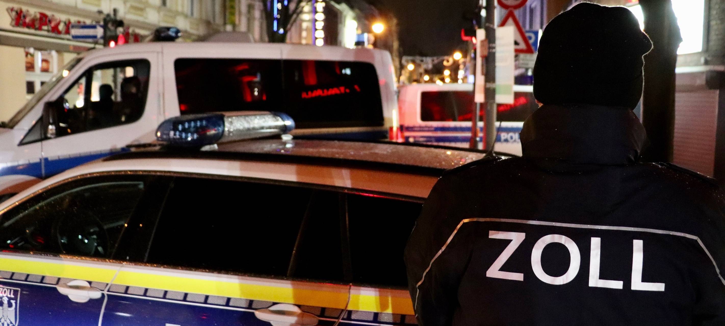 Zoll und Polizei gehen gegen Geldwäscher vor