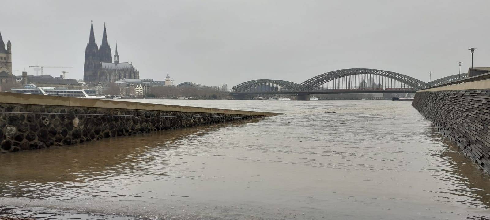 Hochwasser in Köln: Was passiert wann?
