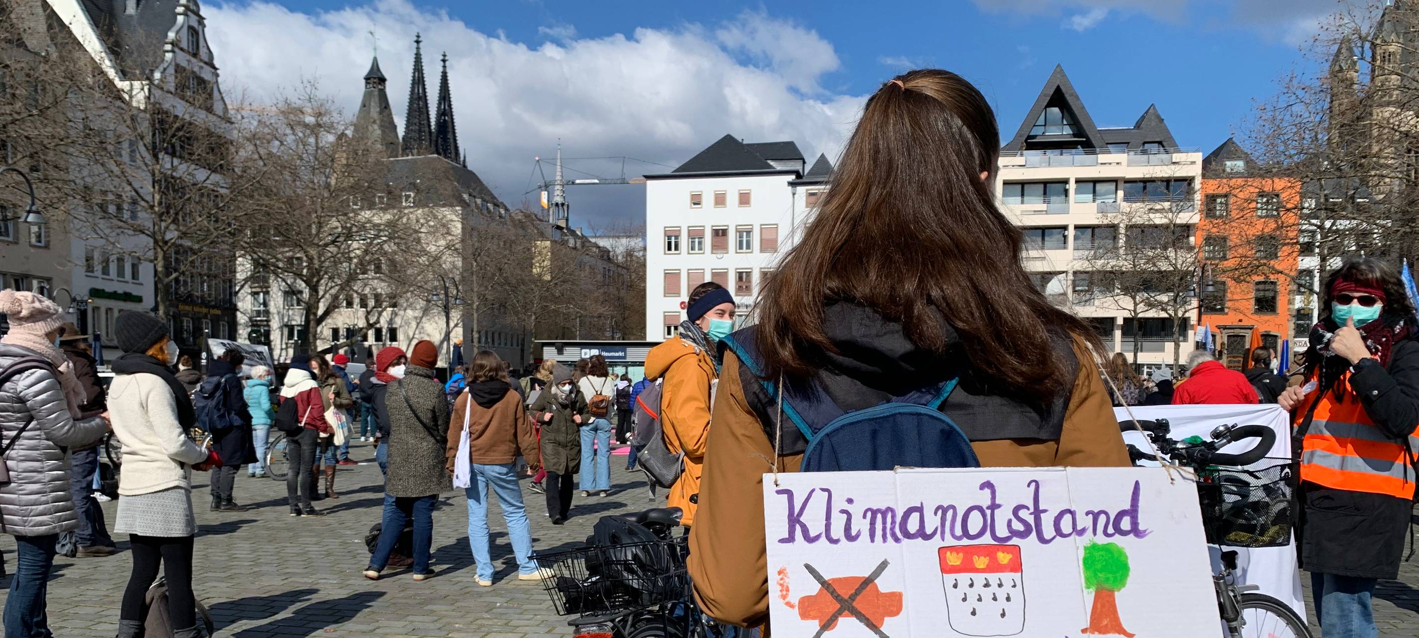 2.500 Menschen demonstrieren für das Klima