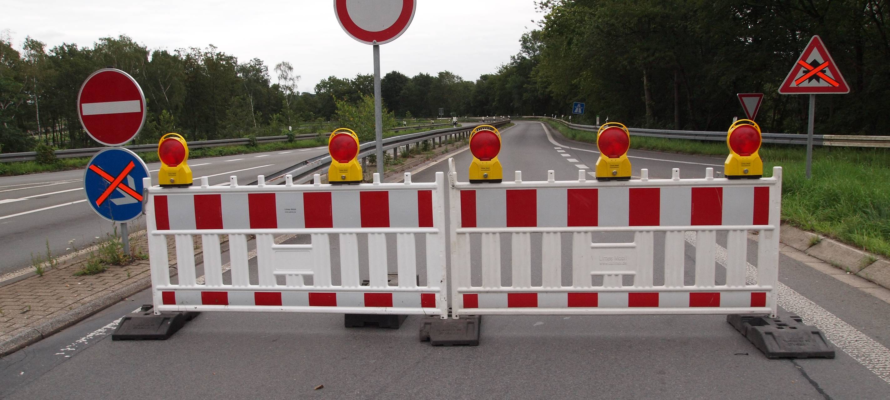 Unfall: A4 Richtung Aachen zeitweise voll gesperrt