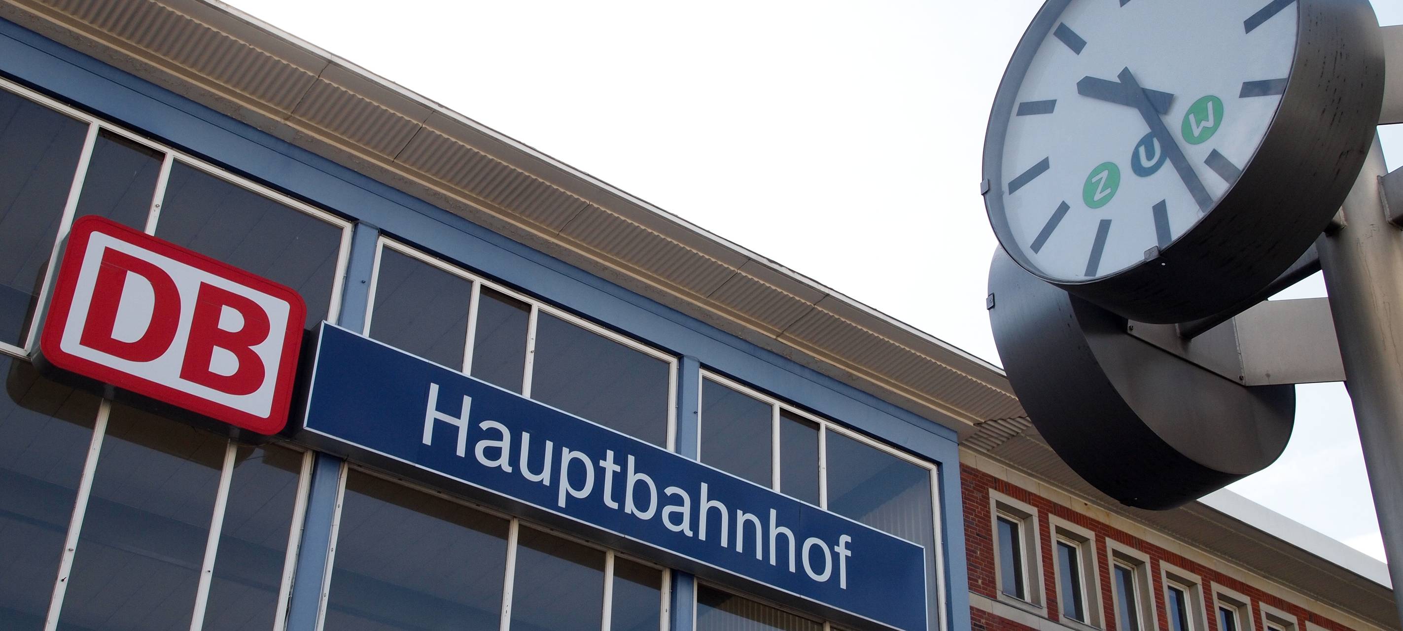 NRW und Deutsche Bahn kooperieren - neue Verbindung möglich