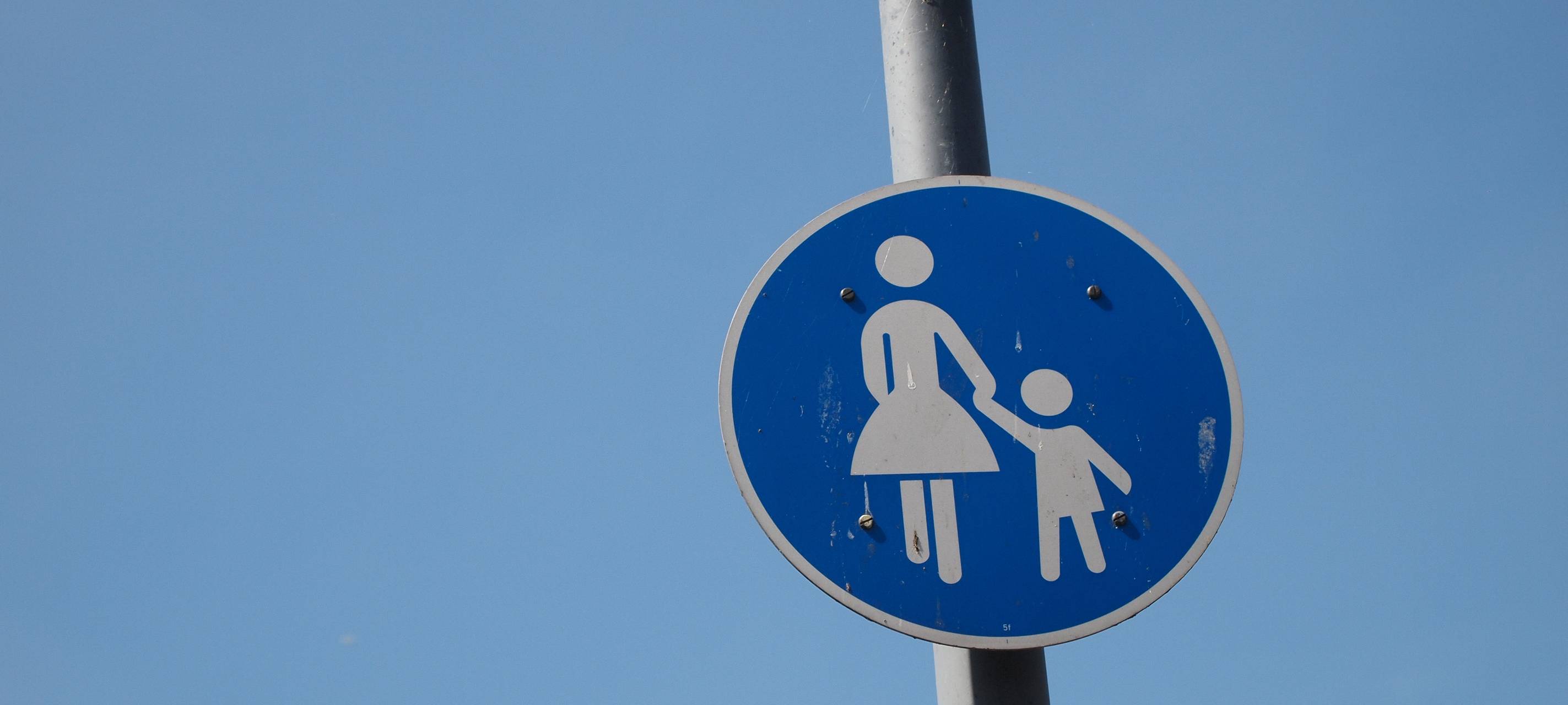 Neusser Straße soll probeweise Fußgängerzone werden