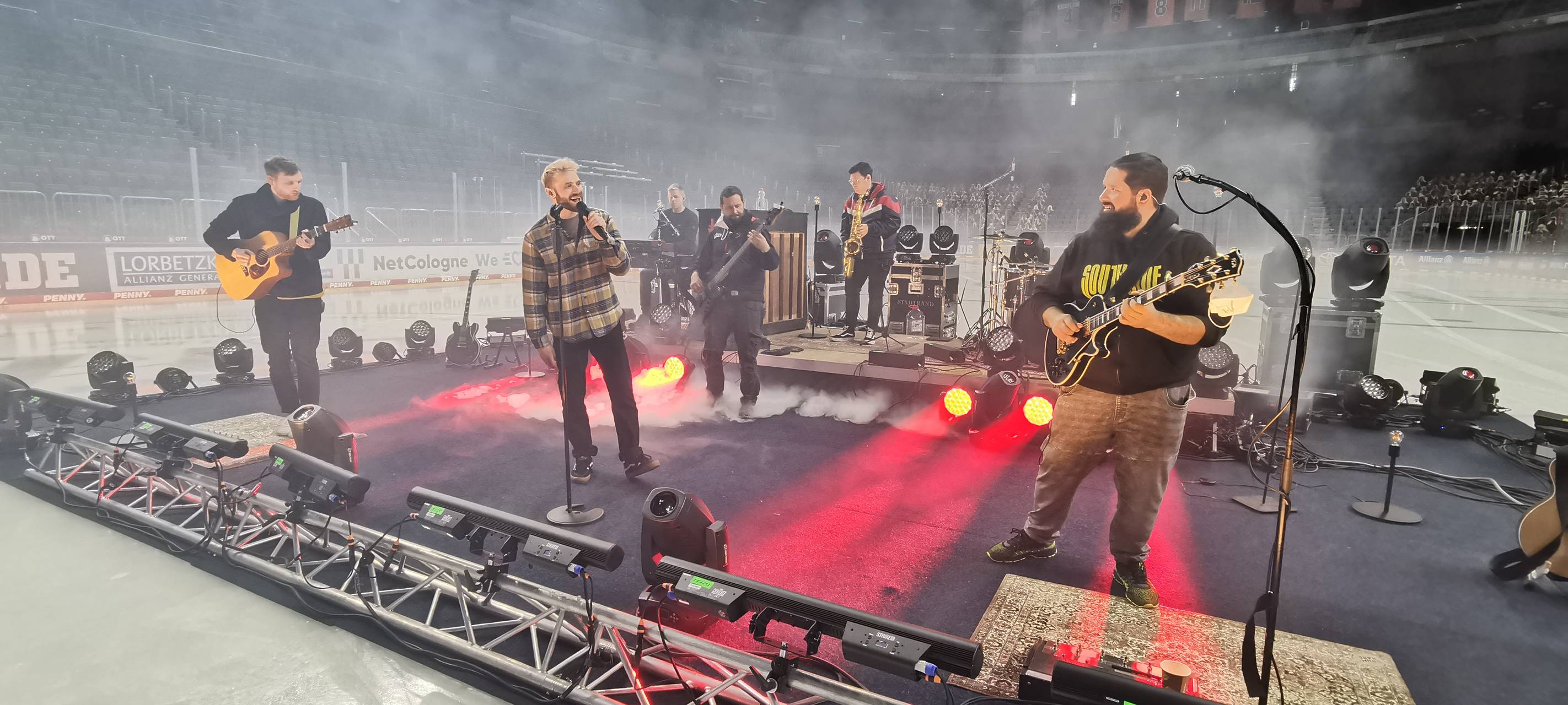 StadtRand - Stream in den Mai aus der LanxessArena