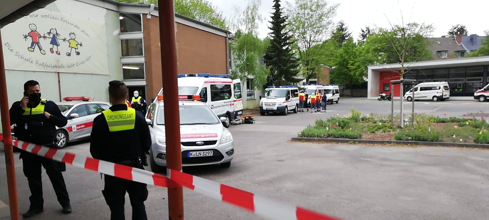 Großeinsatz an Grundschule durch Fehlalarm