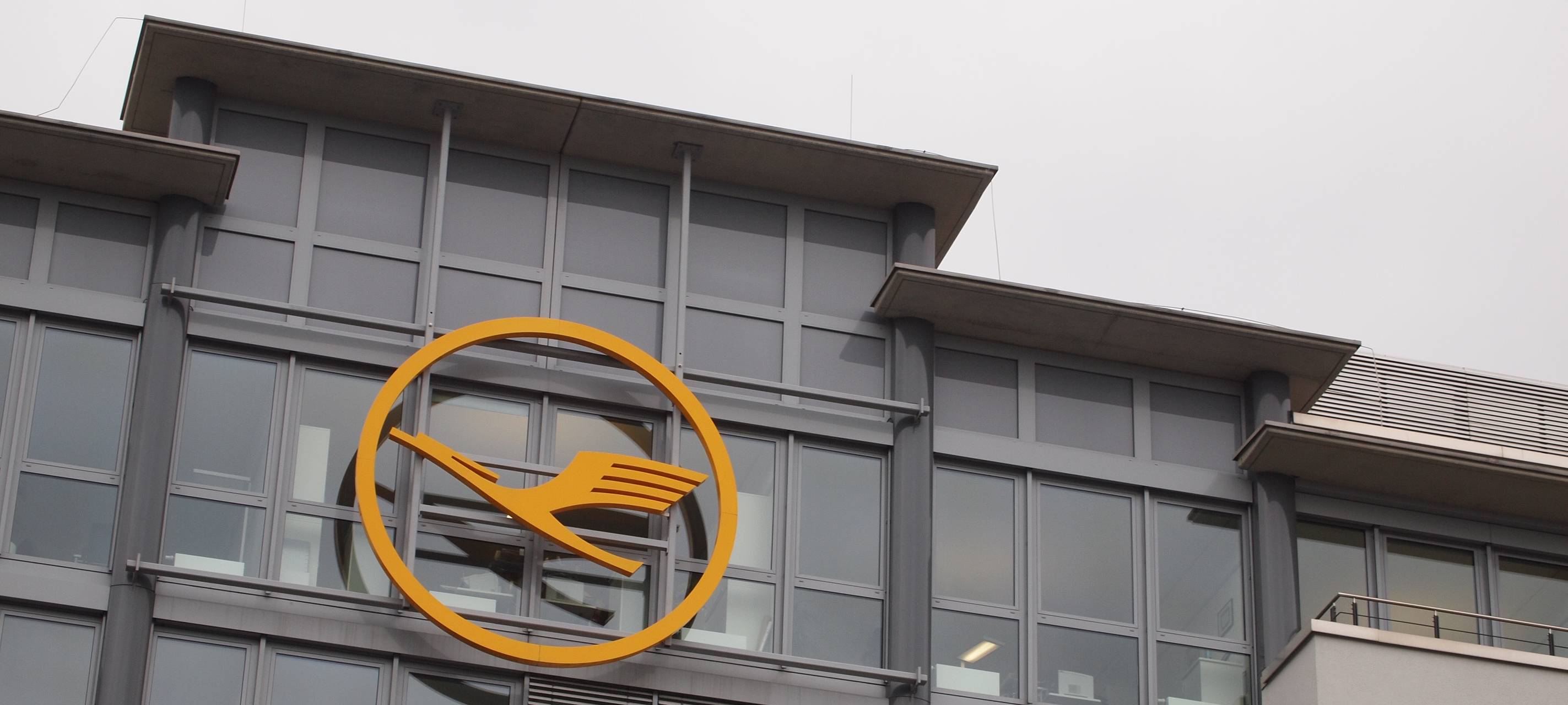 Lufthansa prüft Weggang aus Köln