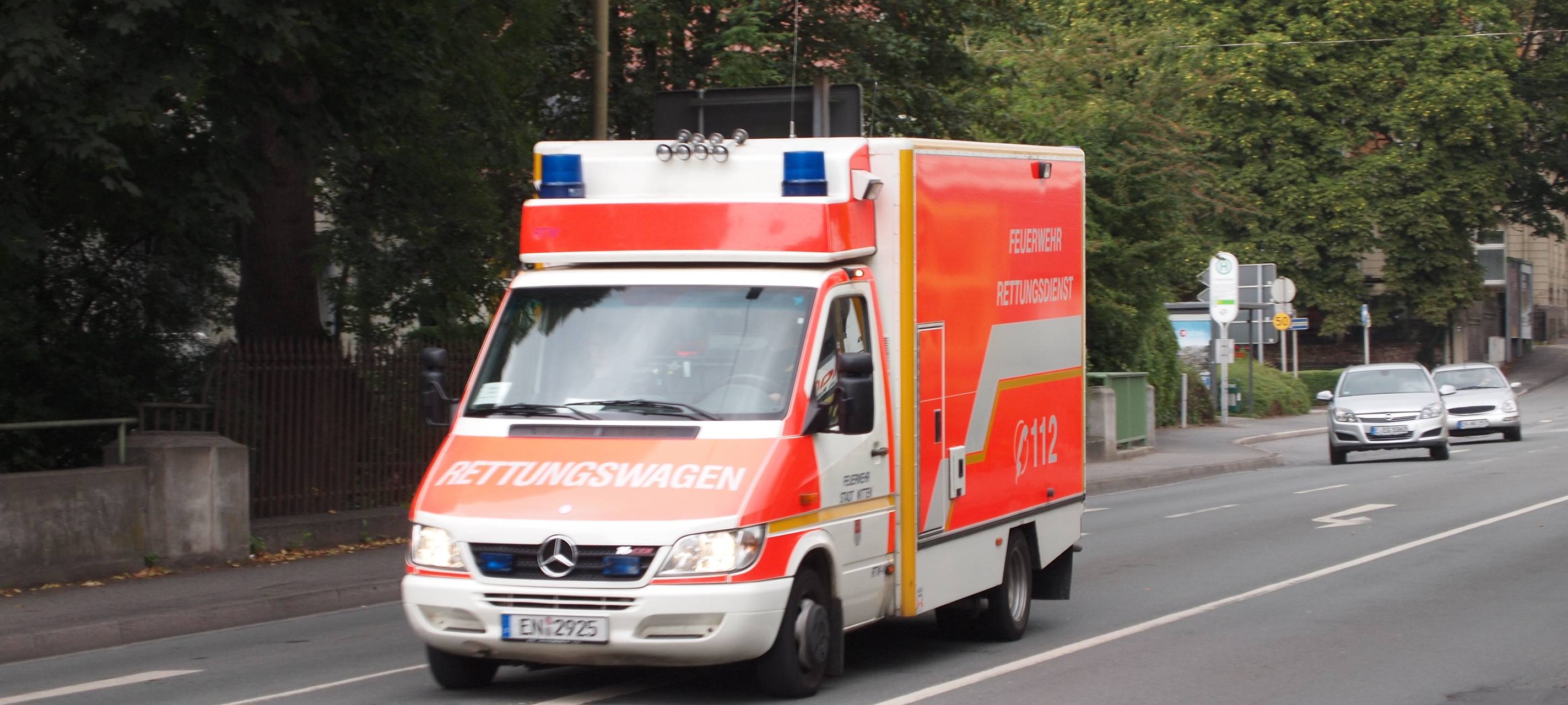 Radfahrer stirbt im Krankenhaus
