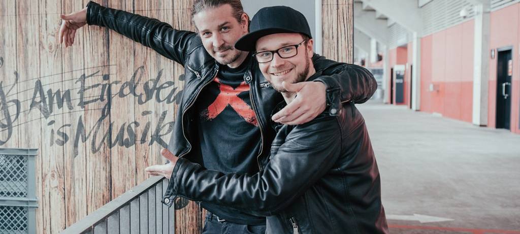 Am Bass und am Schlagzeug: Martin Zänder und Thommy Pieper.