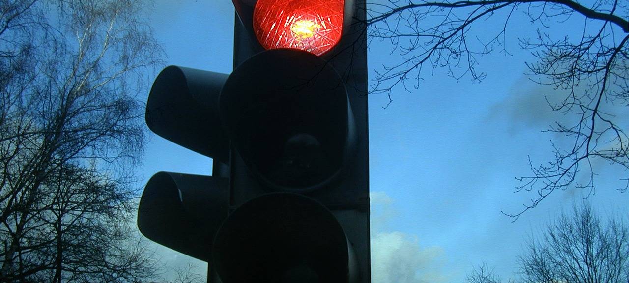 Lange Staus an Pförtner-Ampel