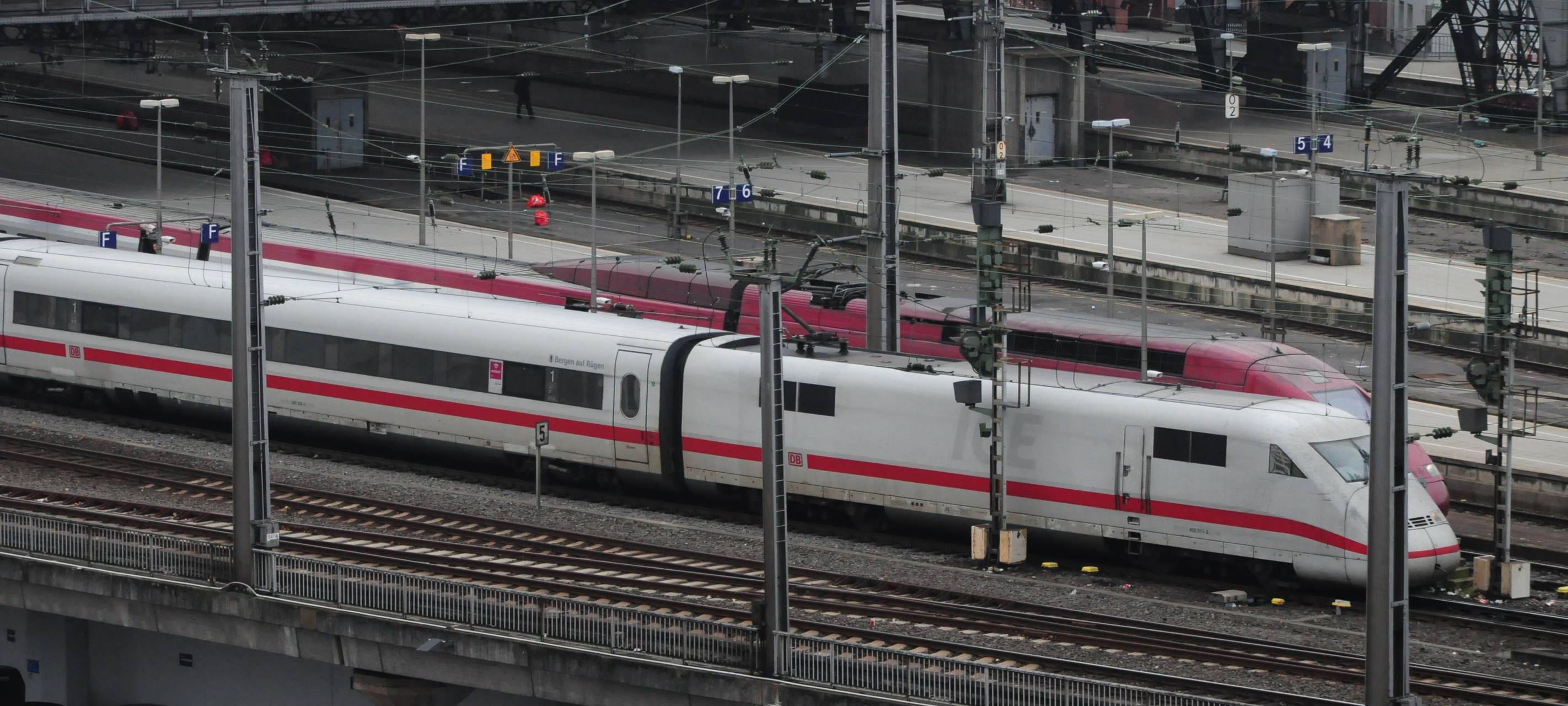 Kölner Hauptbahnhof wird digital